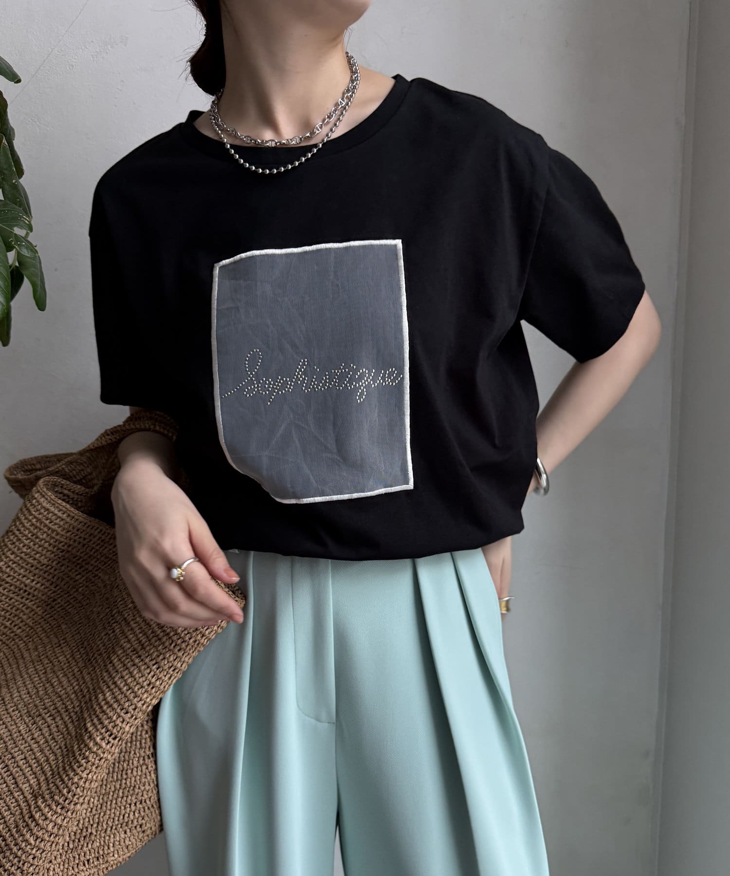 DOUDOU(ドゥドゥ) 【WEB限定】ホットフィックスロゴプルオーバー