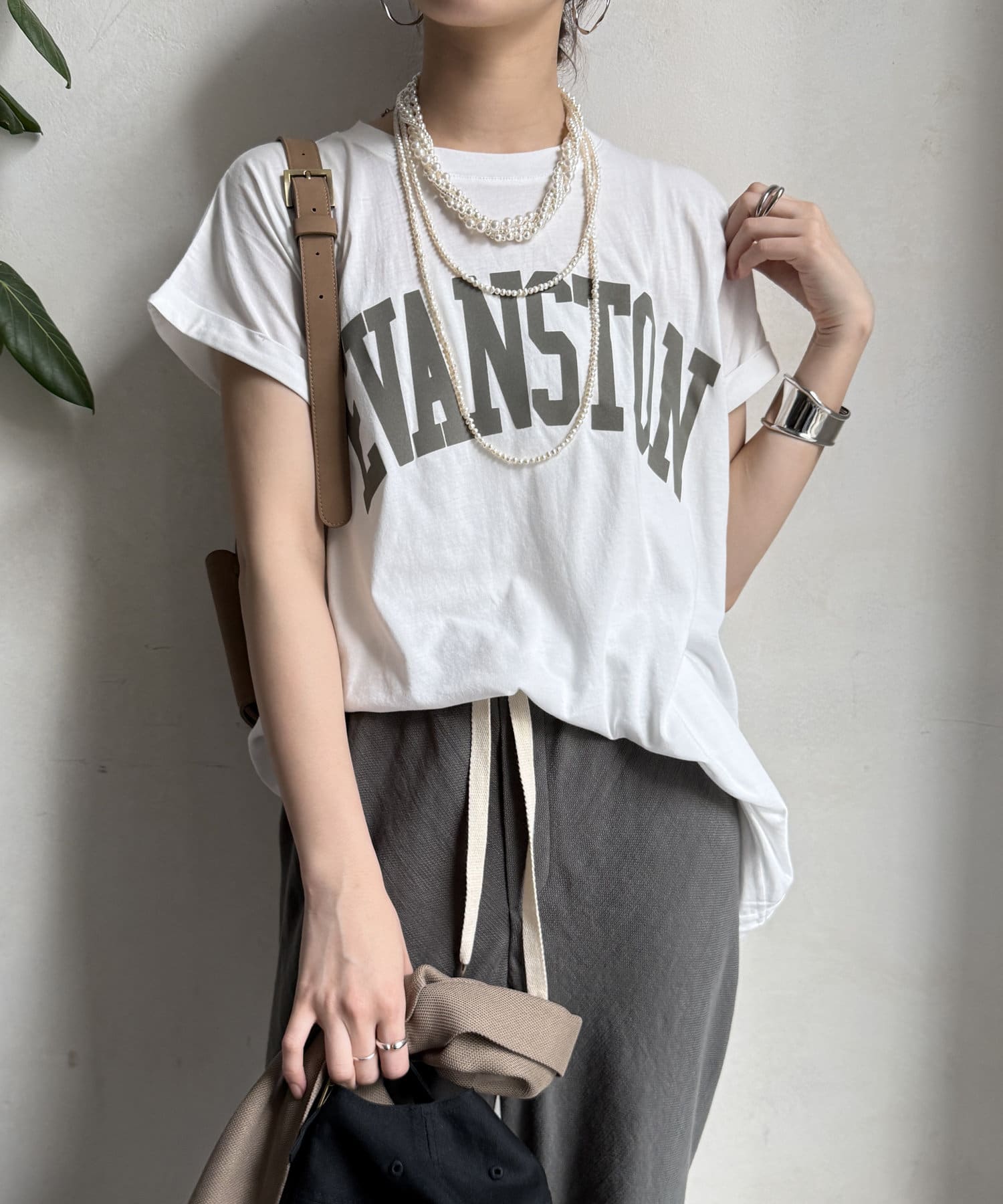 DOUDOU(ドゥドゥ) 【WEB限定】フロッキーカレッジロゴTEE