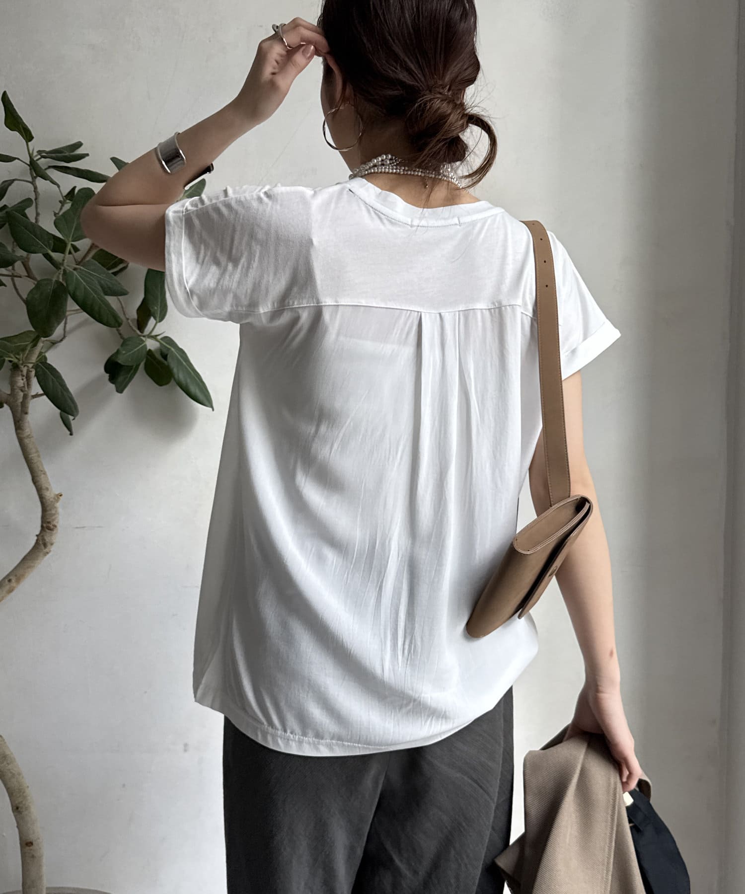 DOUDOU(ドゥドゥ) 【WEB限定】フロッキーカレッジロゴTEE