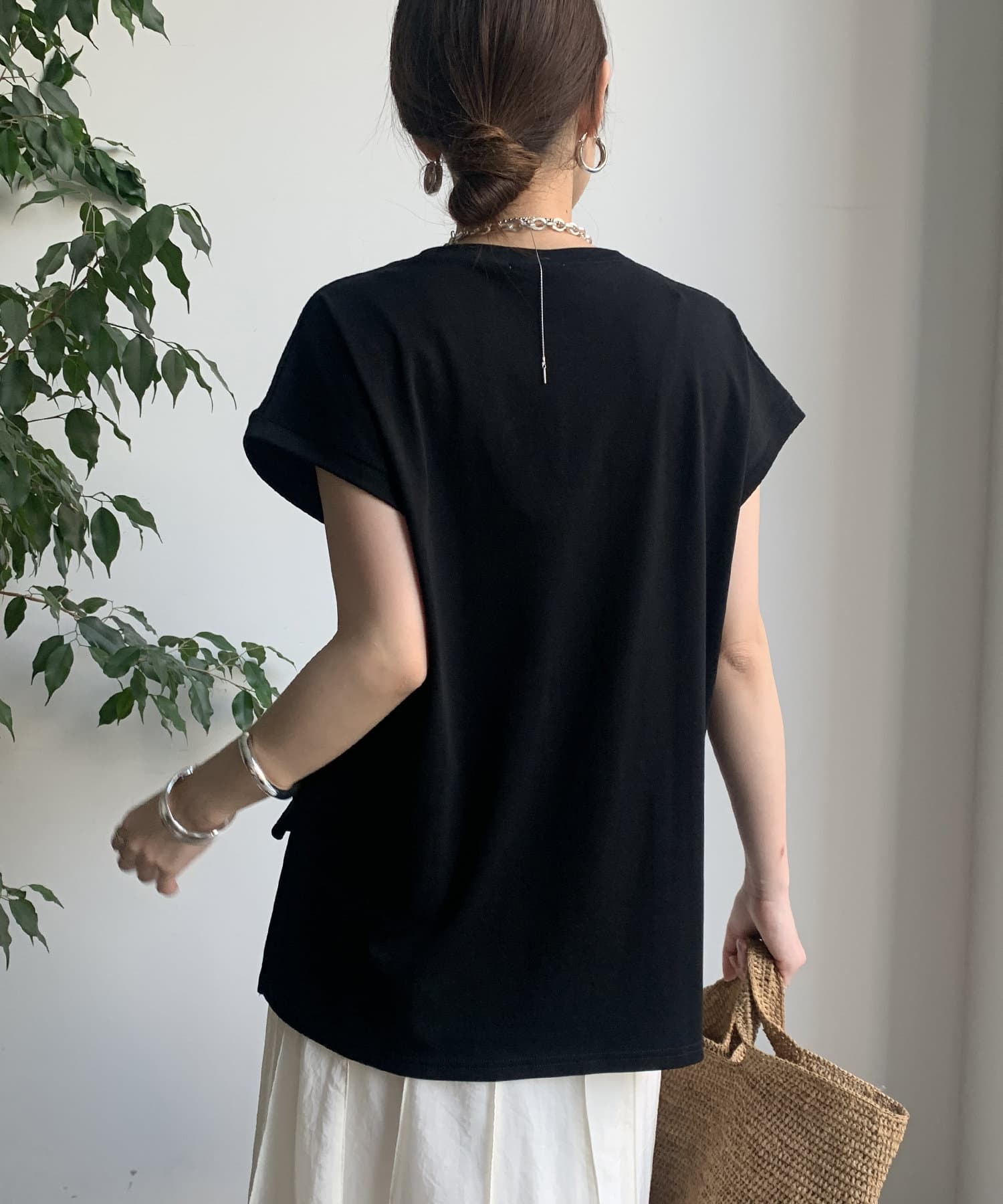 DOUDOU(ドゥドゥ) 【WEB限定】ビジューロゴTEE