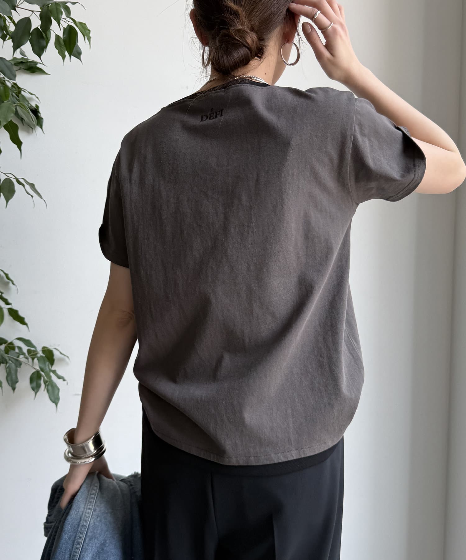DOUDOU(ドゥドゥ) DビジューTEE