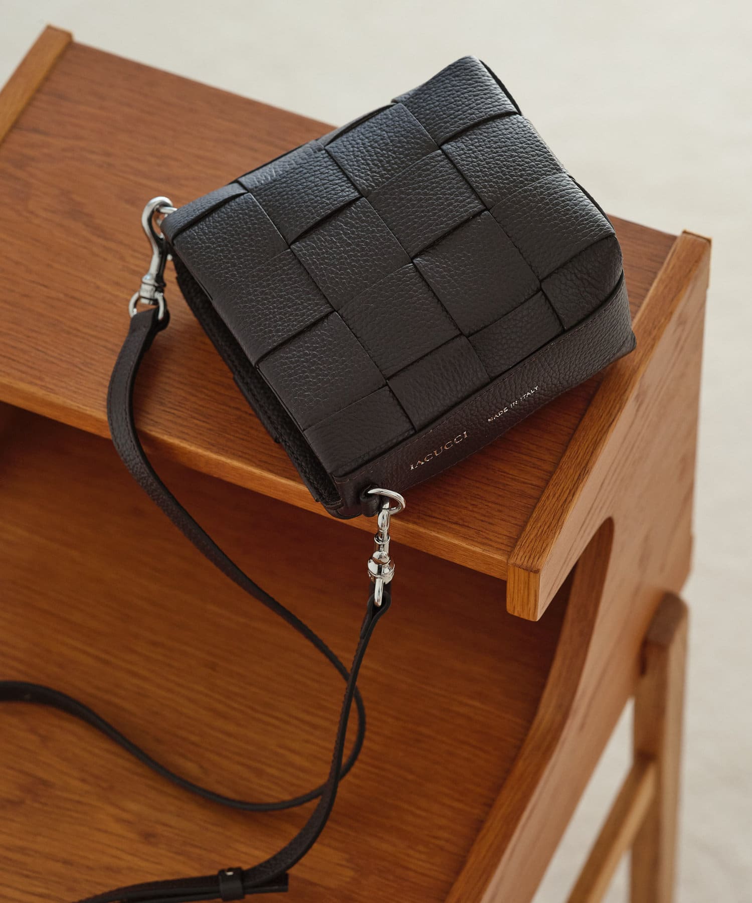新品入荷 まもなく発売スタート＞お出掛けにぴったりのショルダーバッグ 小物