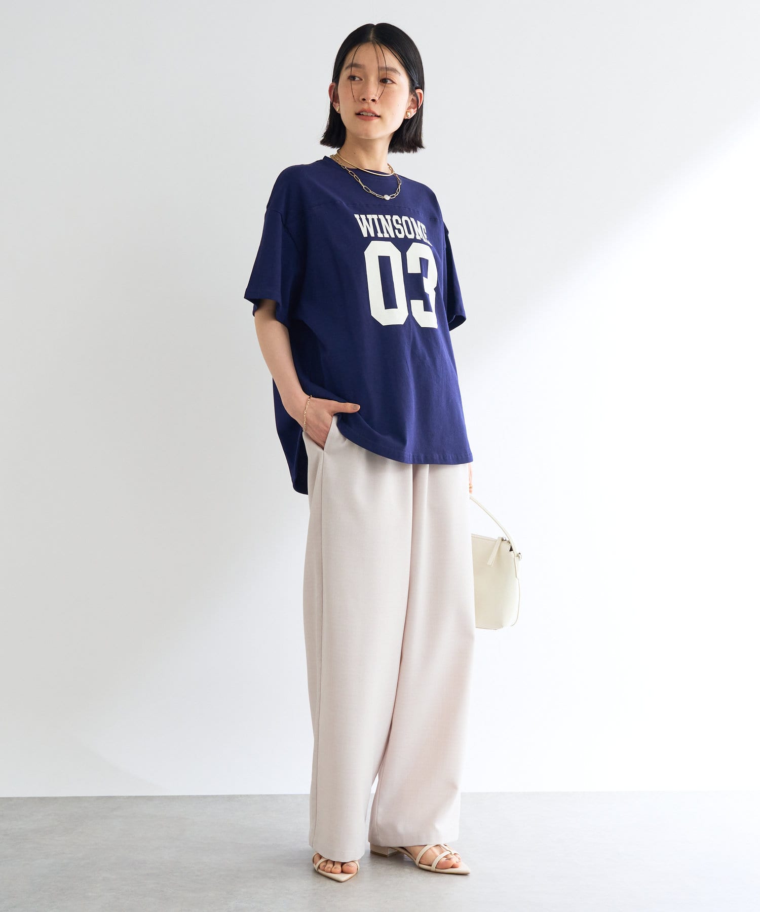 un dix cors(アンディコール) 《綿100％・リラックスした着心地》ナンバリングリラックスTシャツ
