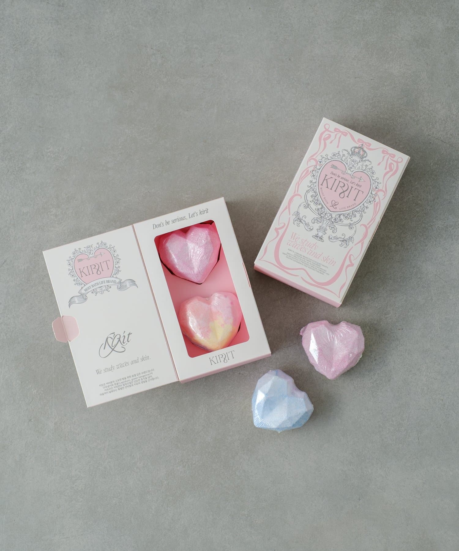 BIRTHDAY BAR(バースデイバー) KIRIT BATH BOMB