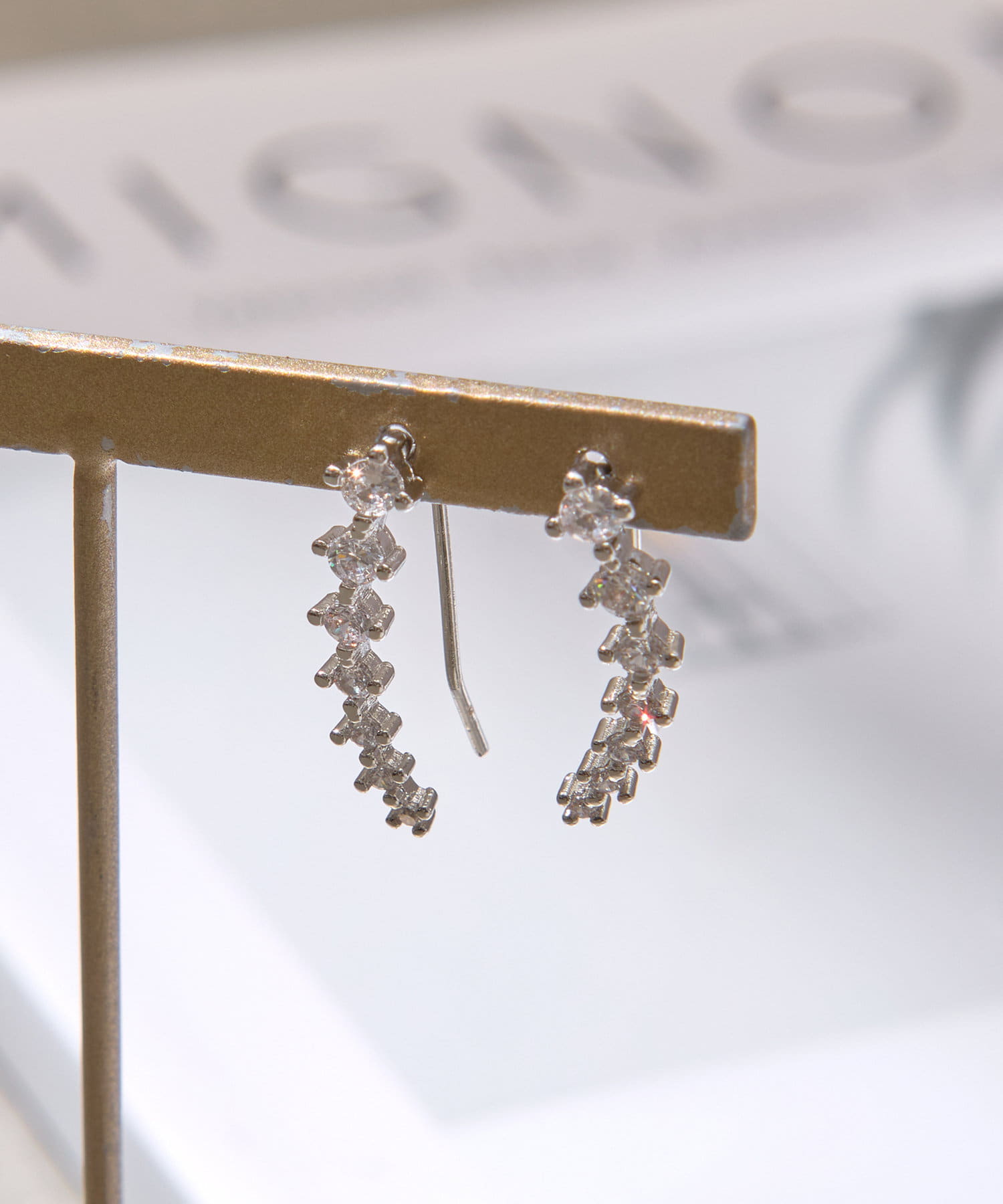 Lattice(ラティス) ビジューピアス