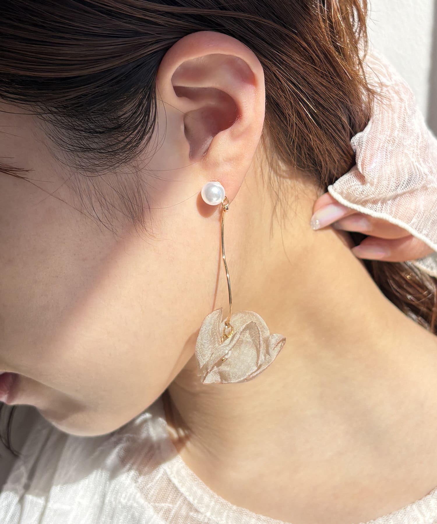 Lattice(ラティス) フラワーシフォンピアス