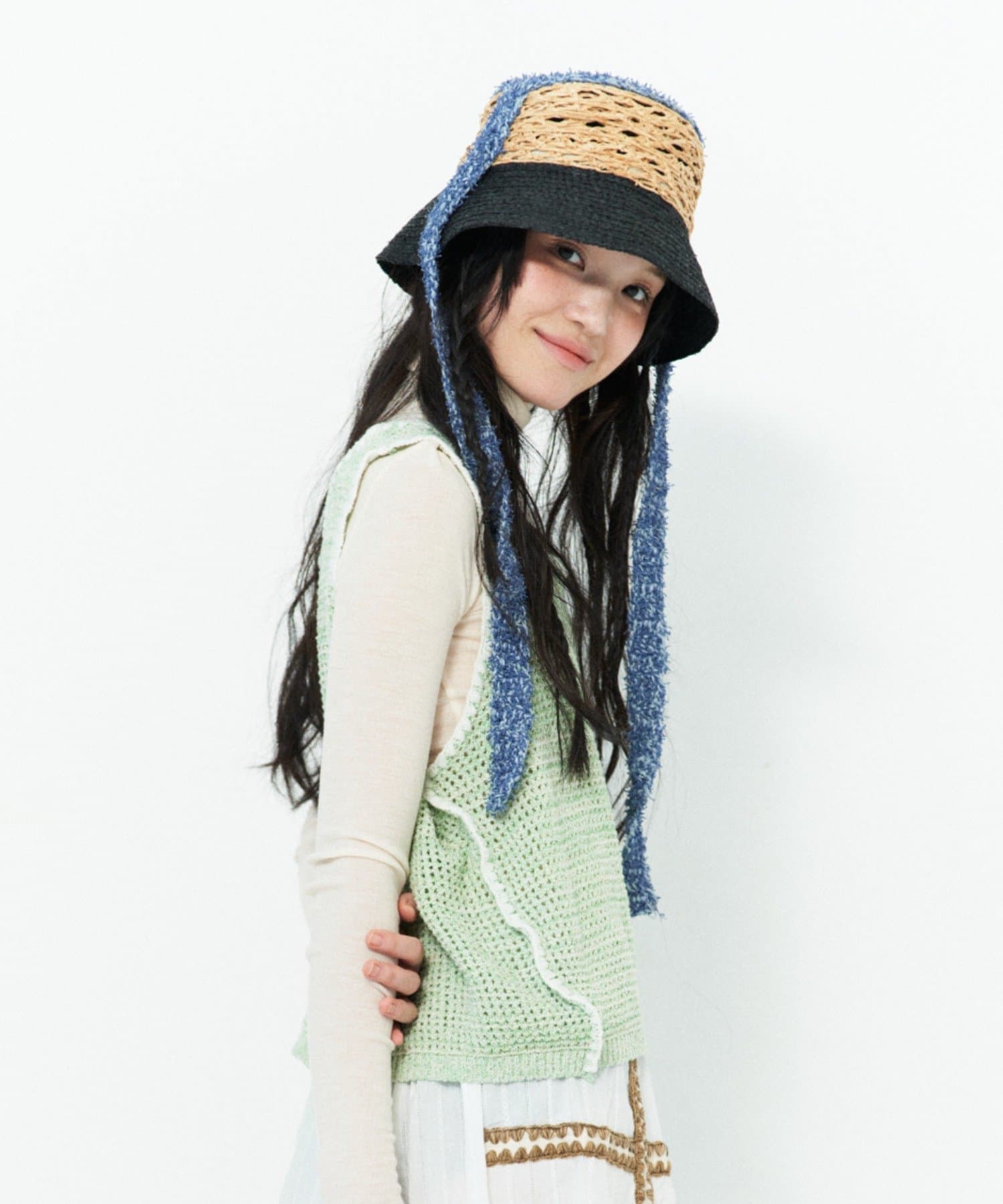 ear PAPILLONNER(イア パピヨネ) 【MISU A BARBE(ミスアバルブ）】HIDDLY BUCKET/ハット