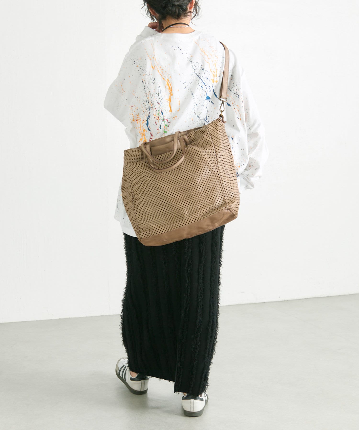 ear PAPILLONNER(イア パピヨネ) 【LAURA DI MAGGIO（ラウラ ディマッジオ）】《牛革》VINTAGE WASH LEATHER/ヴィンテージウォッシュレザートートバッグ