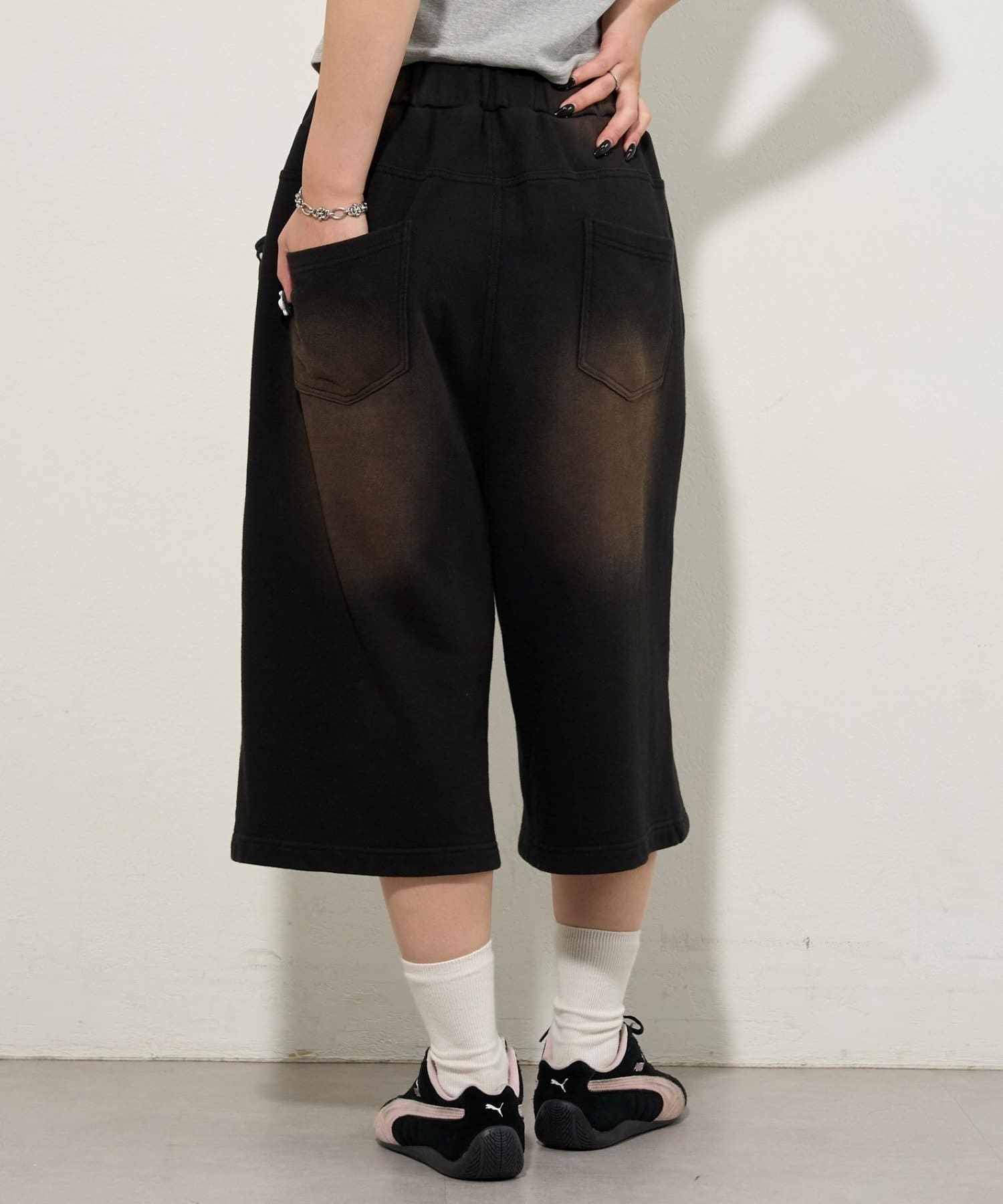 ダブルニーホットフィットハーフパンツ ダブルニーホットフィットハーフパンツ | WHO'S WHO gallery
