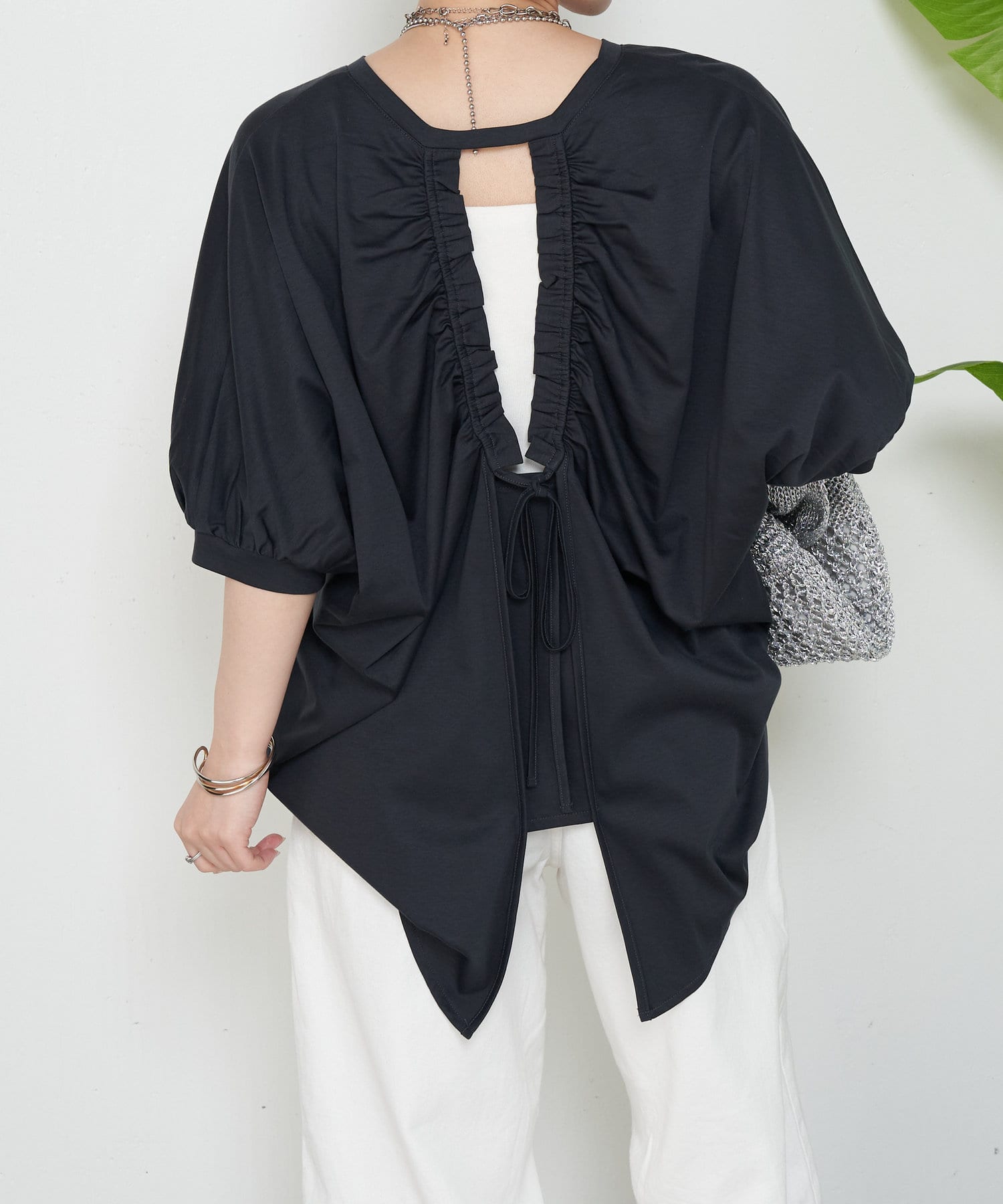 Jena　espace merveilleux(ジェナ　エスパスメルヴェイユ) バックリボンギャザーカットソー