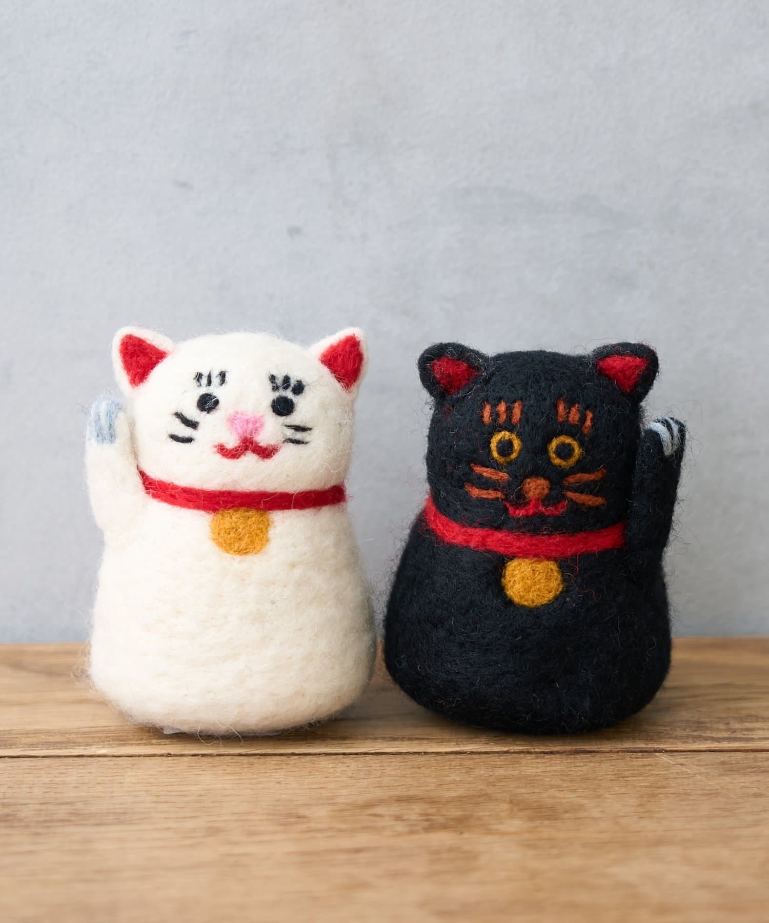 BIRTHDAY BAR(バースデイバー) フェルトマスコット　マネキネコ