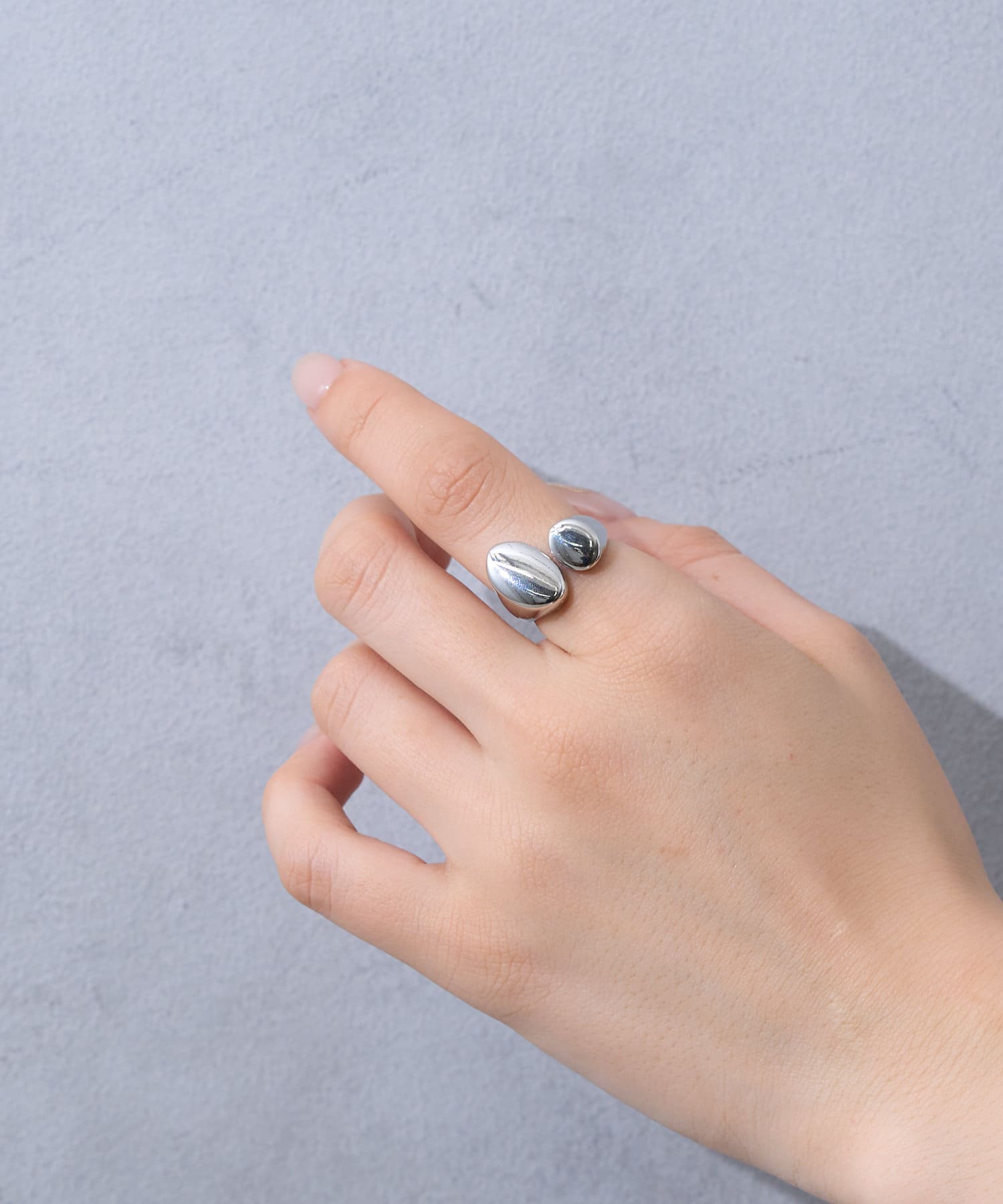 BIRTHDAY BAR(バースデイバー) oval ring  オーバルリング
