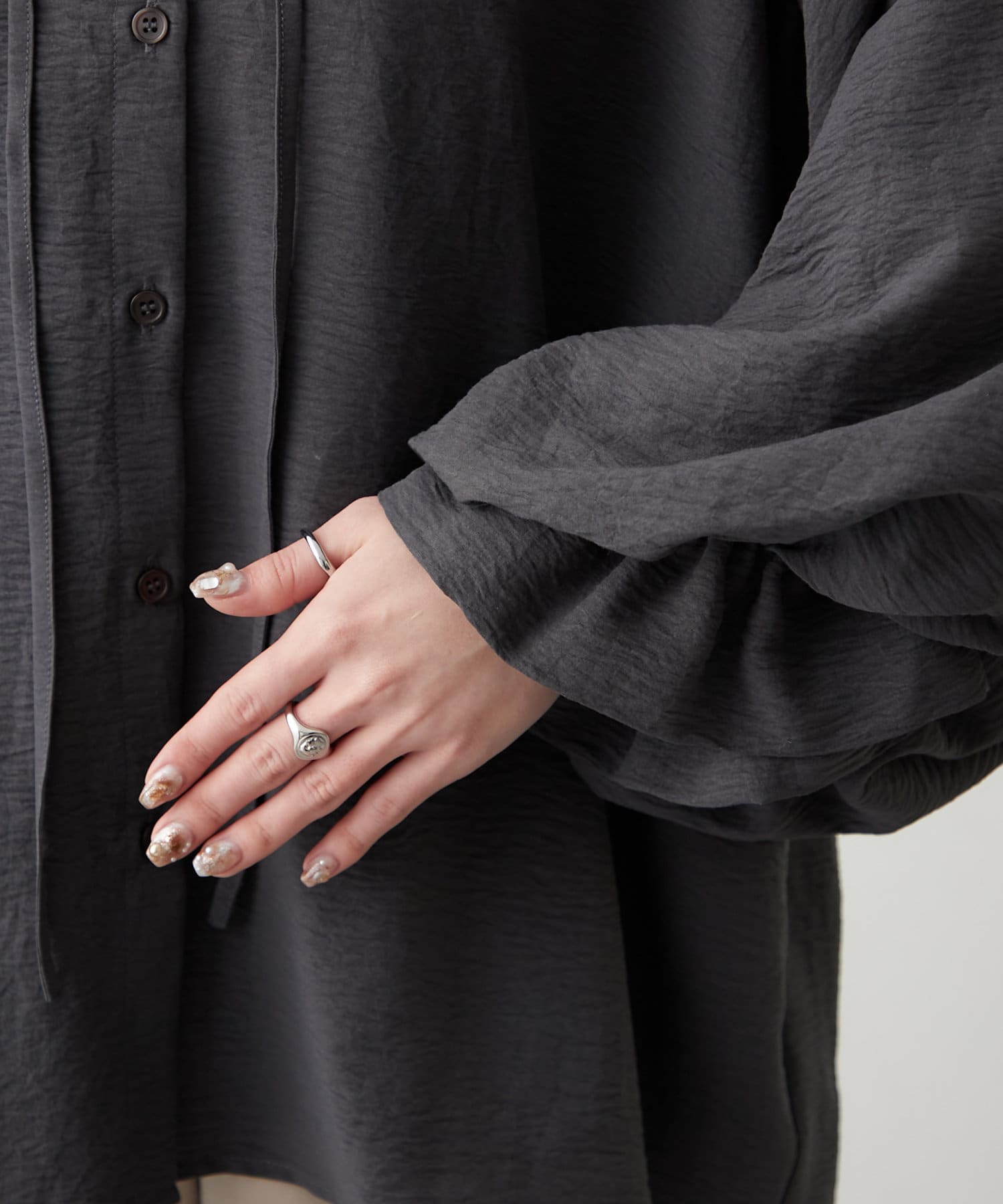 Remind me and forever(リマインドミーアンドフォーエバー) 体型カバーにも◎、スキッパー2枚袖ブラウス