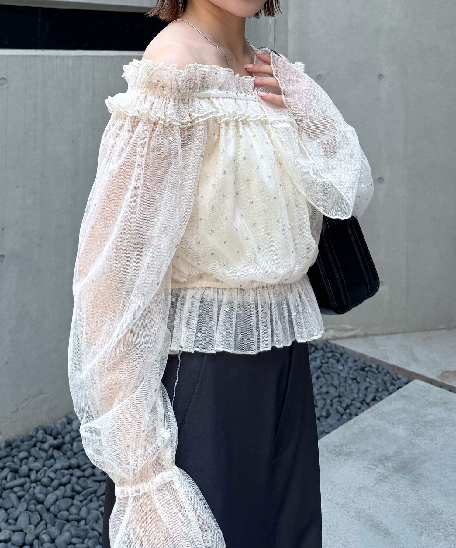 スパンコールチュールブラウス≪手洗い可能≫ QUEENS COURT｜スパンコールチュールブラウス≪手洗い可能