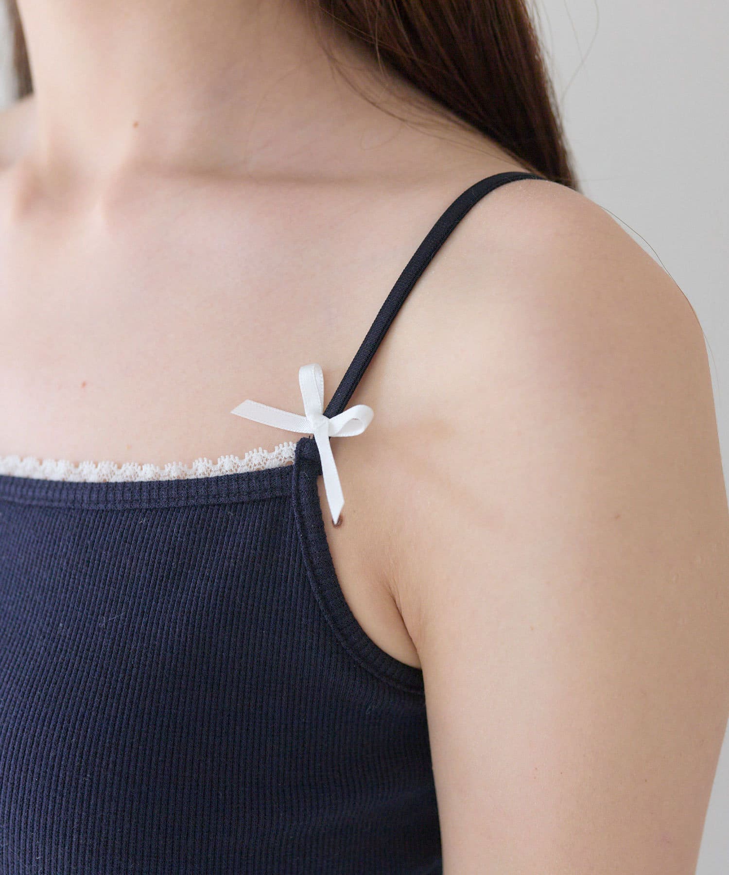 OLIVE des OLIVE(オリーブ デ オリーブ) リボンロゴキャミ