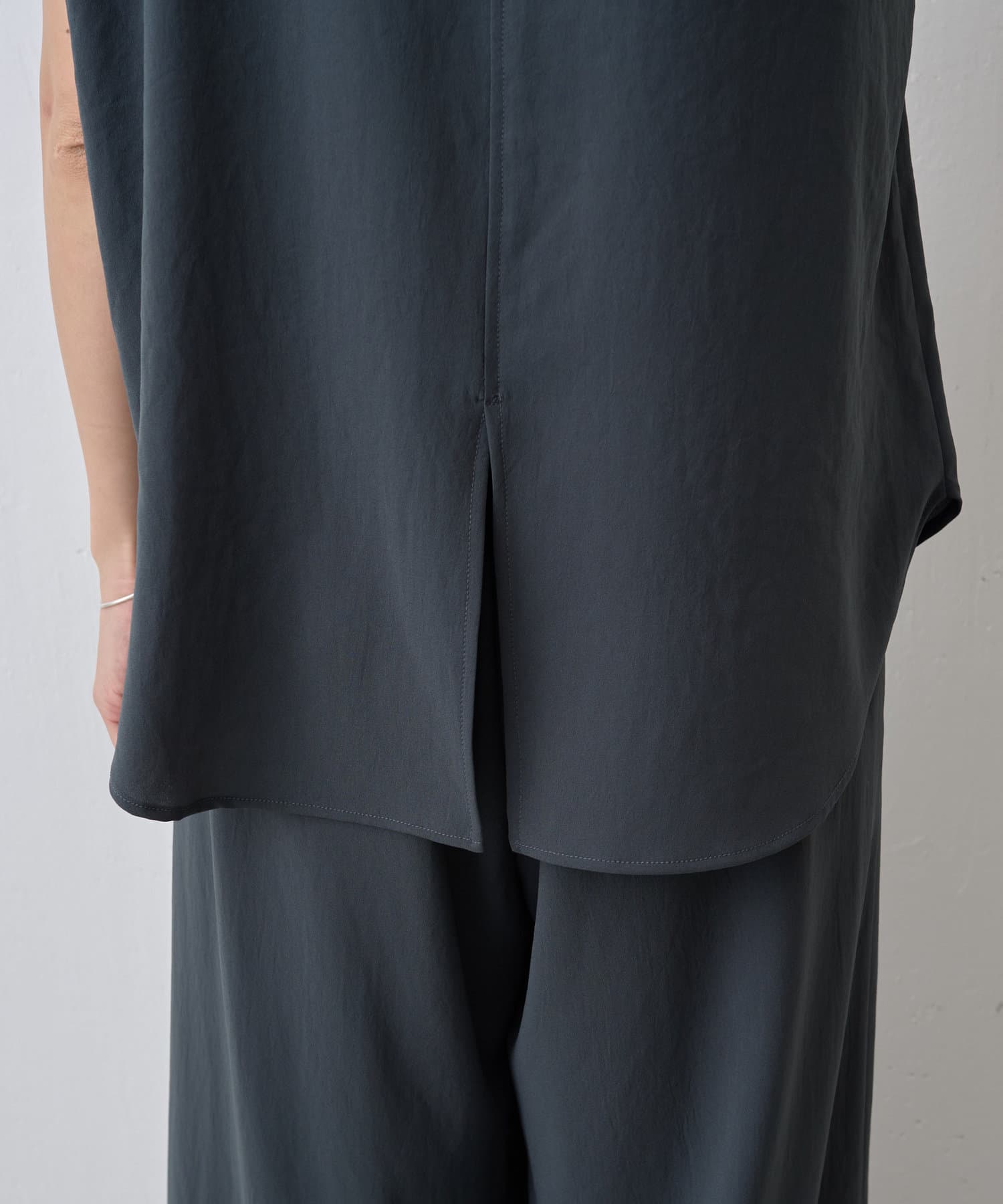 BEARDSLEY(ビアズリー) ストレッチジョーゼットブラウス