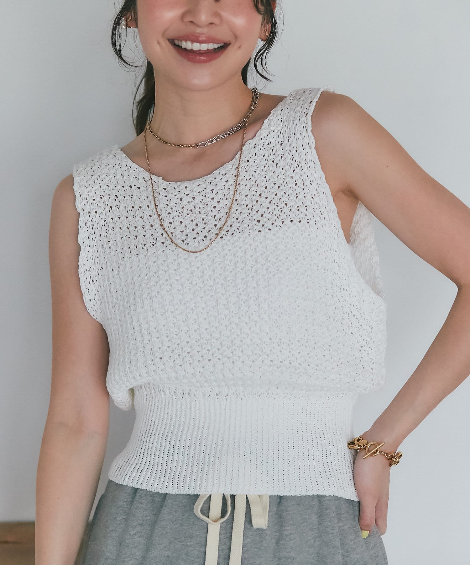 ニット セーター 「大人っぽカジュアル」前後２WAYざっくりクロップドベスト レディース La boutique BonBon｜【大人っぽカジュアル】前後2WAYざっくり