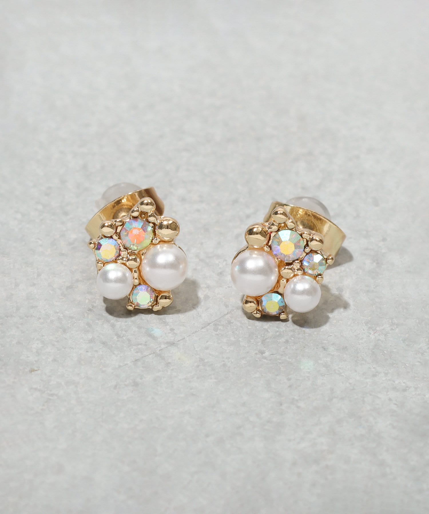 3COINS(スリーコインズ) ミニビジューピアス