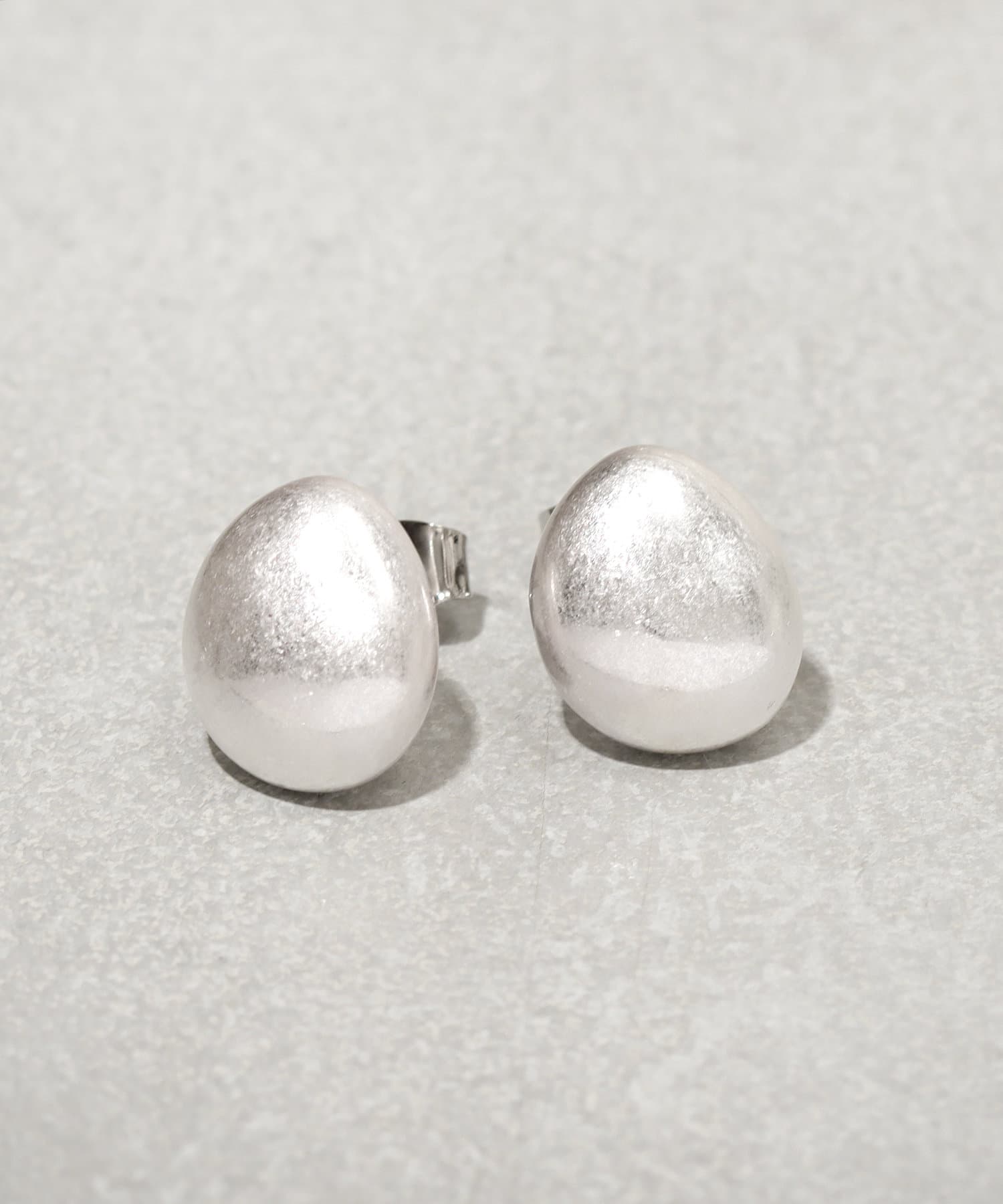 3COINS(スリーコインズ) ボリュームメタルピアス