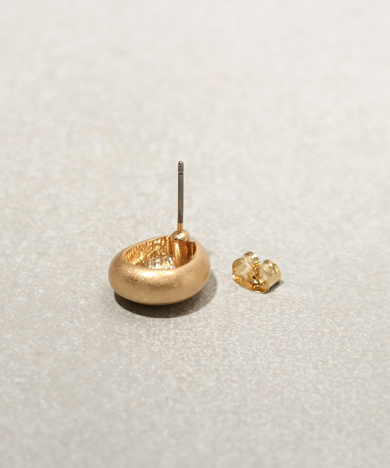 3COINS(スリーコインズ) ボリュームメタルピアス