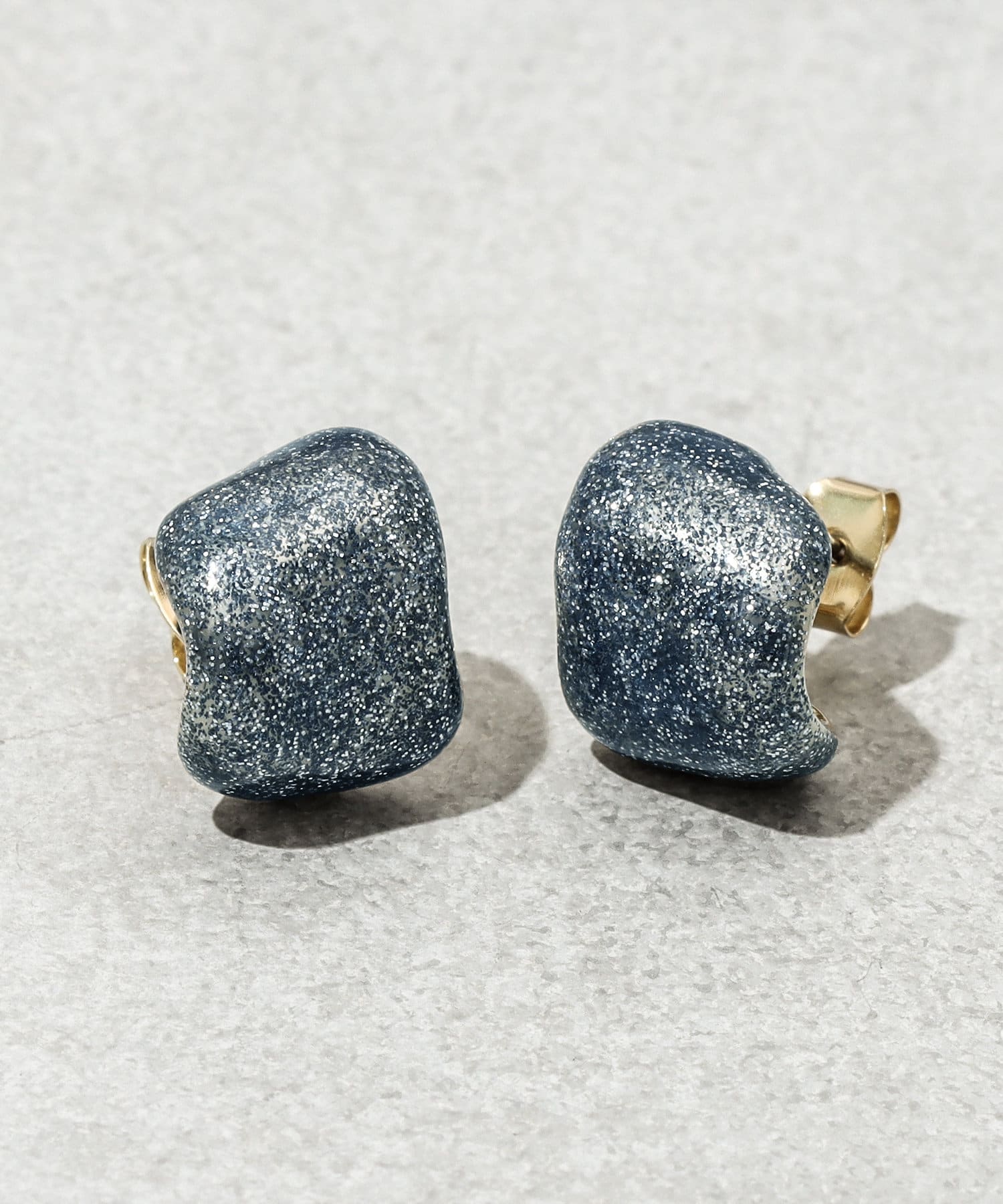 3COINS(スリーコインズ) ラメエポカーブピアス