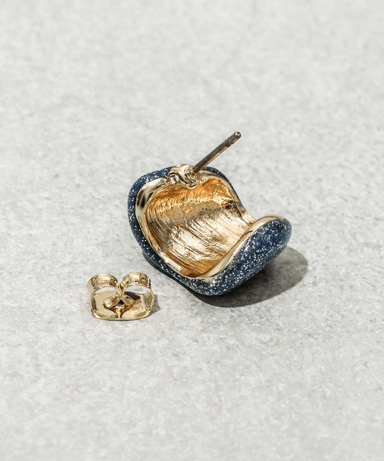 3COINS(スリーコインズ) ラメエポカーブピアス