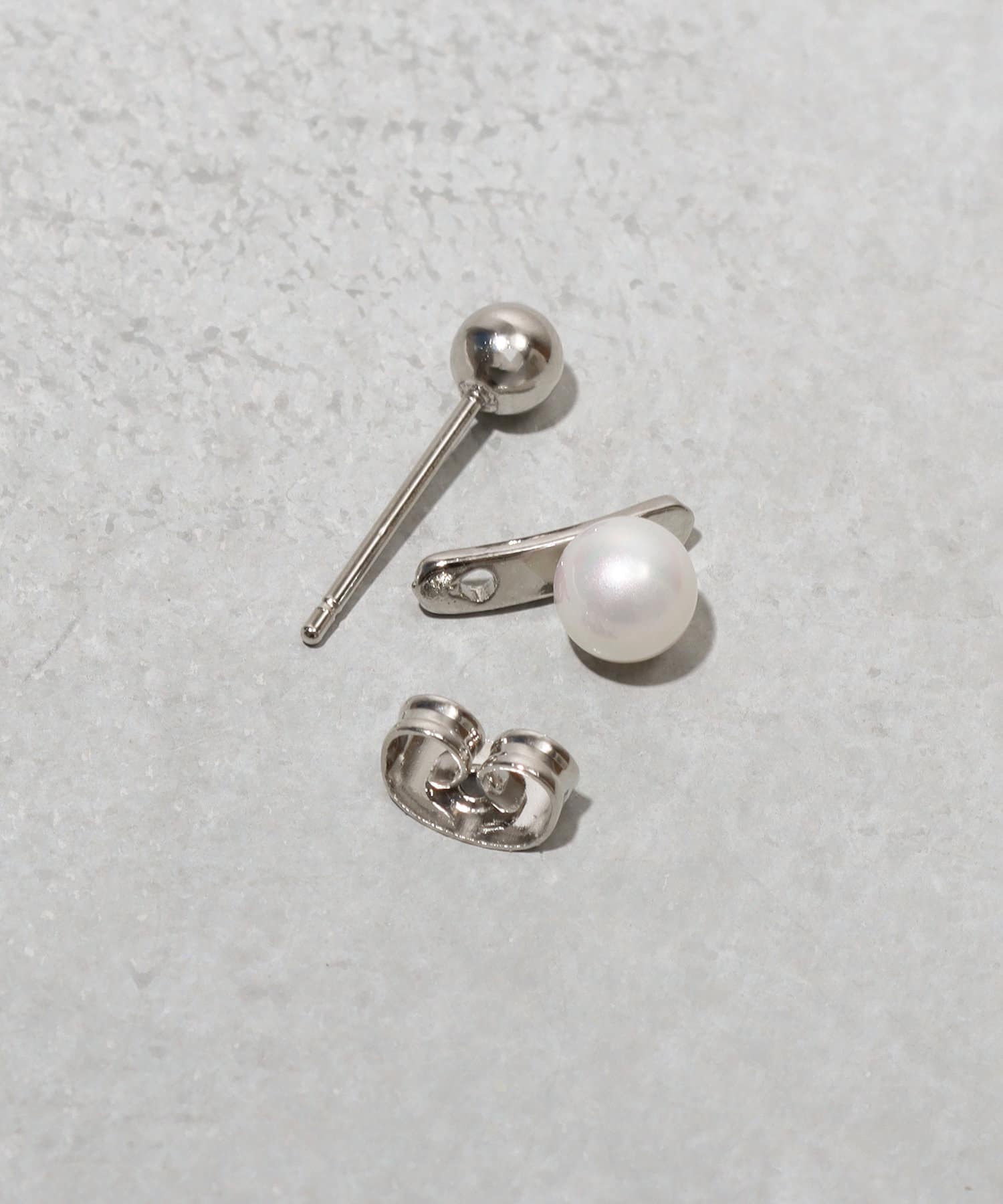3COINS(スリーコインズ) パールボールピアス