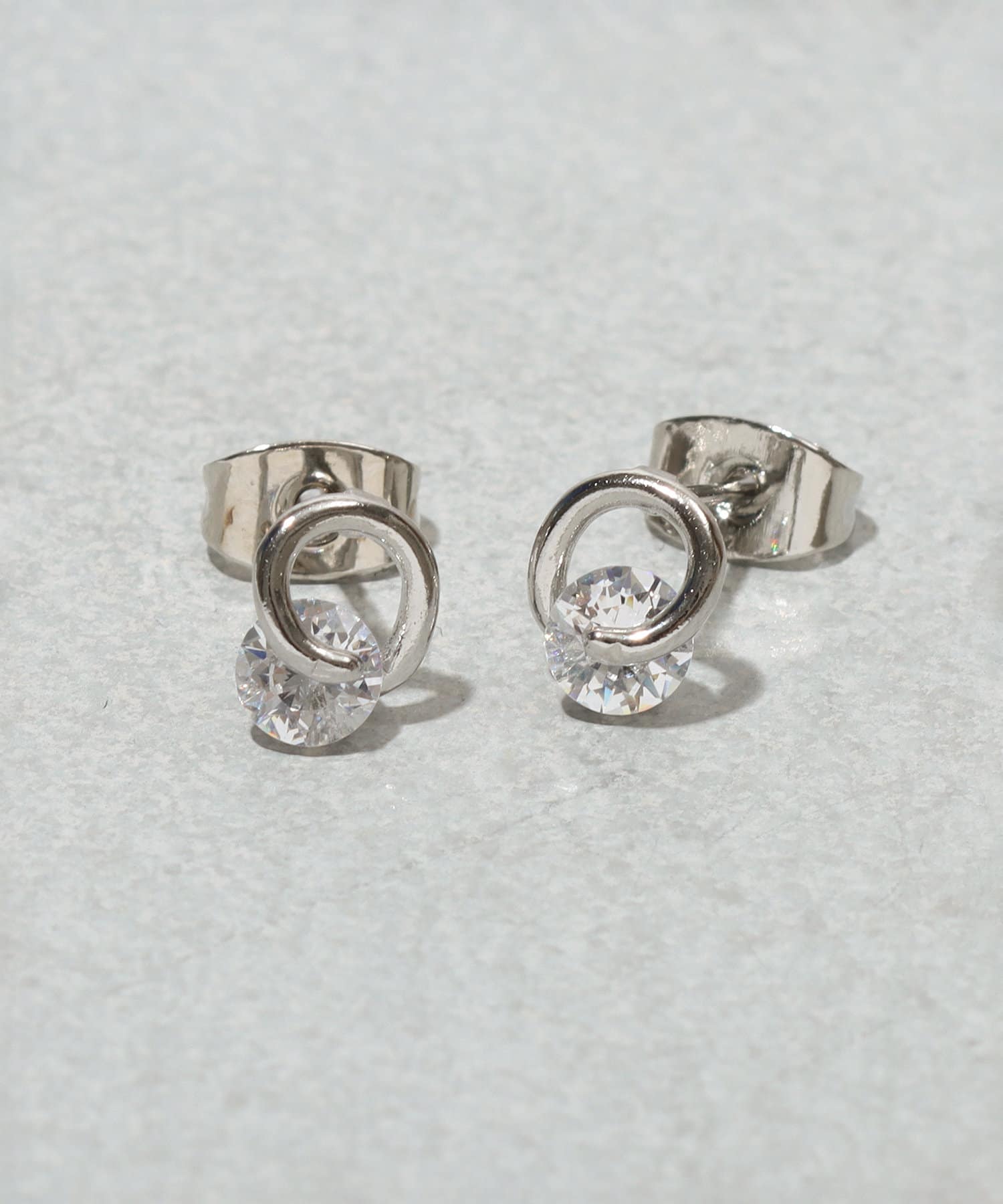 注意書き・商品に関しましてはこちら キュービックメタルミニピアス 3COINS(スリーコインズ)レディース PAL CLOSET(パルクローゼット) - パルグループ公式ファッション通販サイト