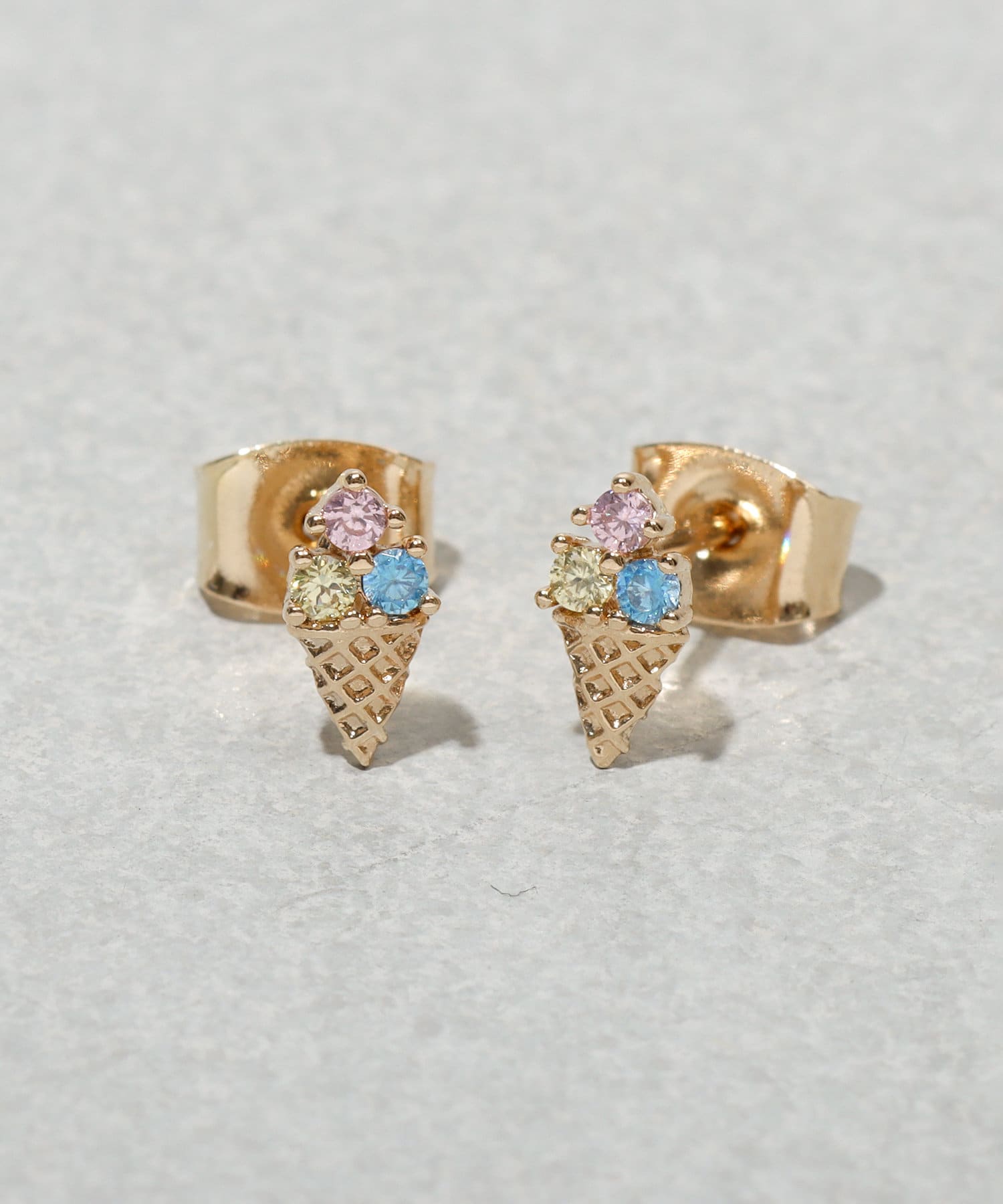 3COINS(スリーコインズ) ミニソフトクリームピアス