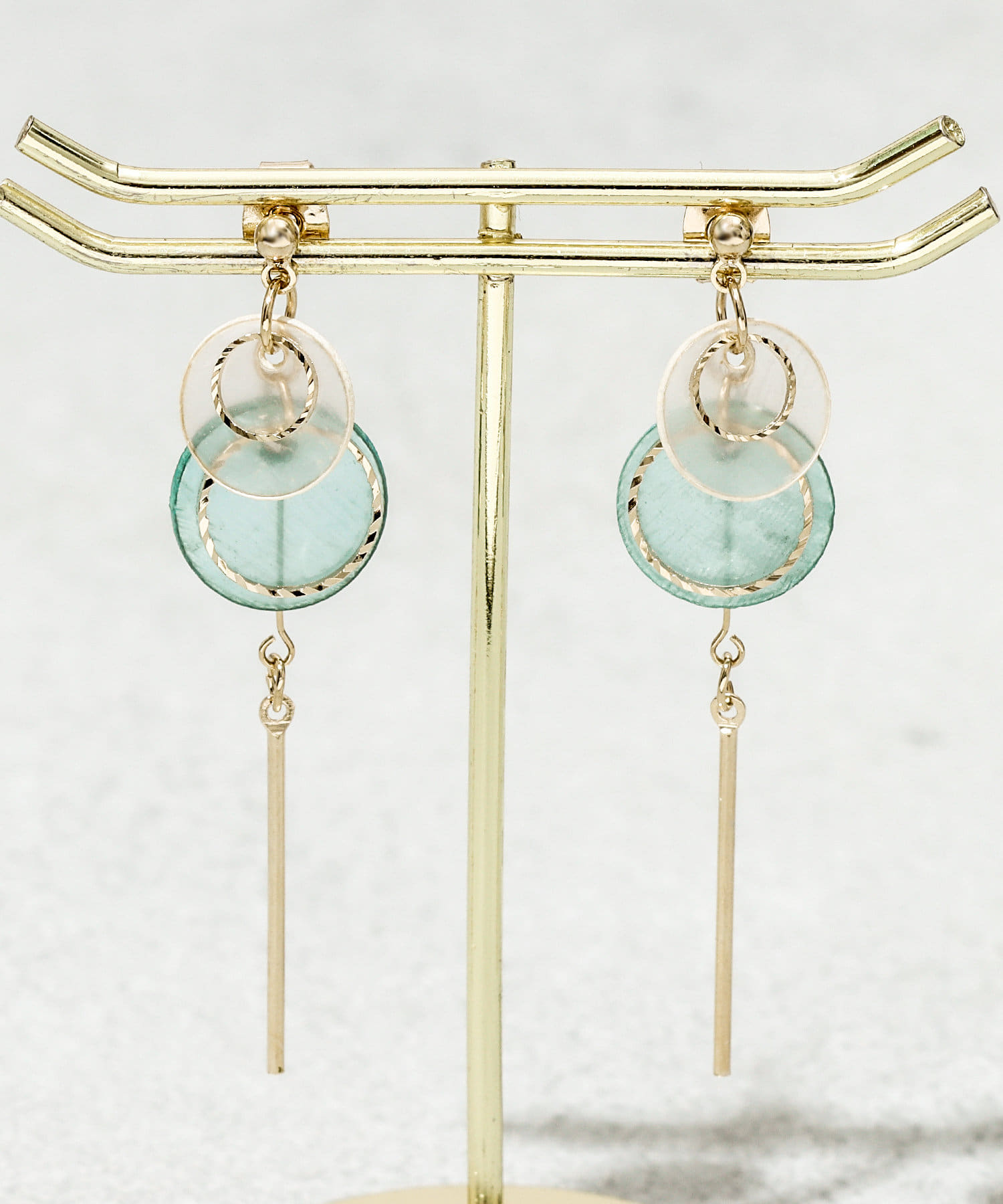 3COINS(スリーコインズ) シェルサガリメタルバーピアス