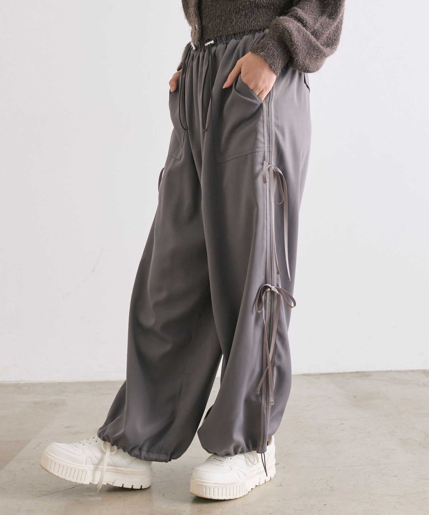 NICE CLAUP / OLIVE des OLIVE OUTLET(ナイスクラップ  / オリーブ デ オリーブ アウトレット) 【OLIVE des OLIVE】ダブルリボンサイドラインパンツ