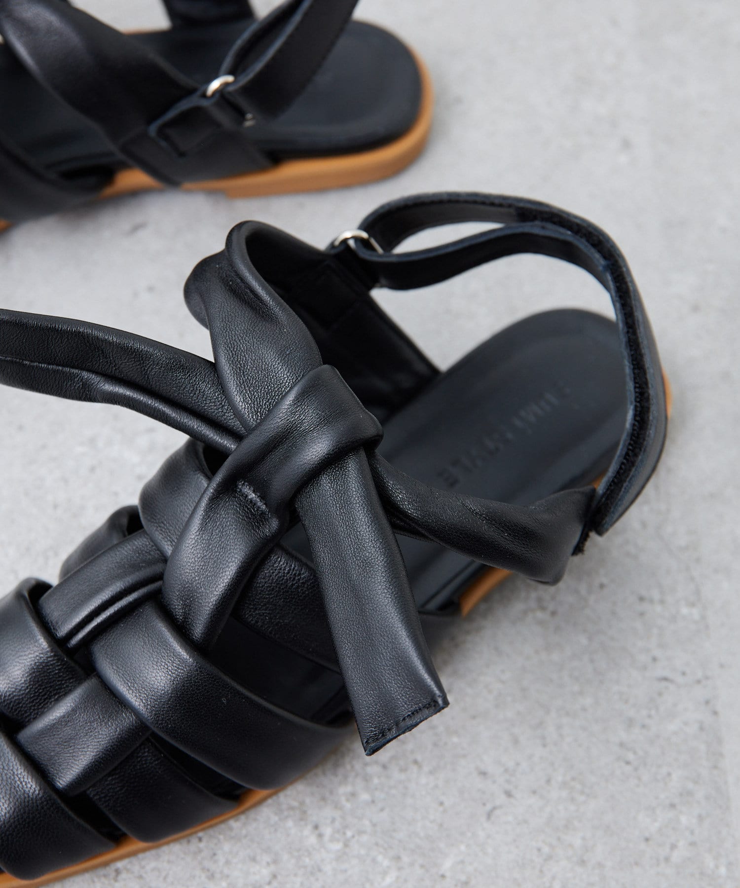 ear PAPILLONNER(イア パピヨネ) 《S・M・Lのサイズ展開》リボングルカサンダル【SUM1 STYLE(スミスタイル)】