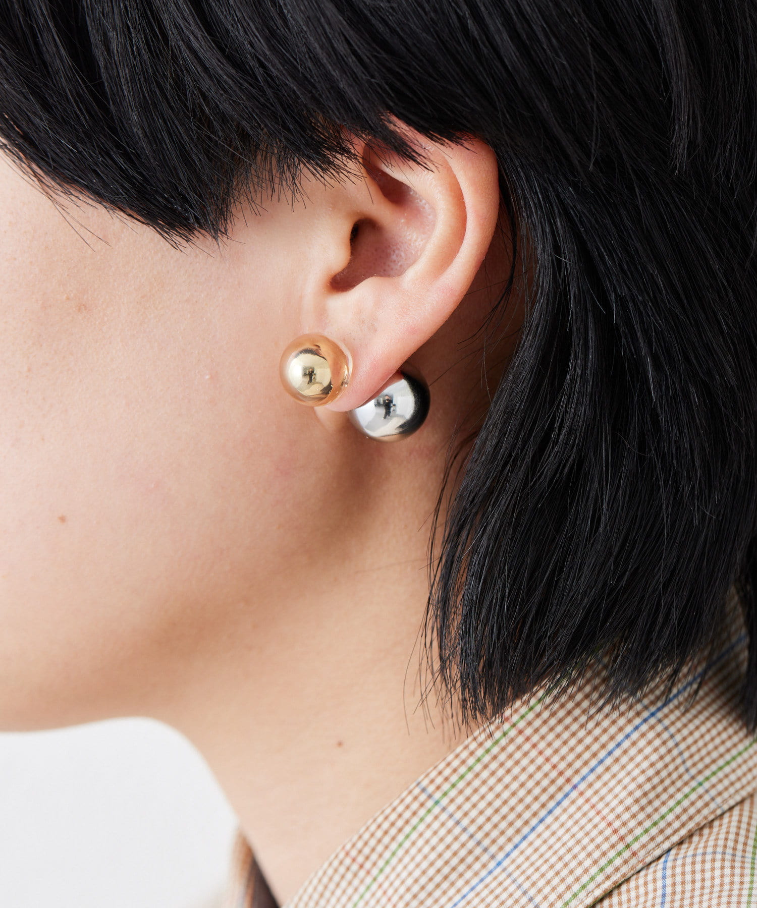 ear PAPILLONNER(イア パピヨネ) レディース インサイドボールピアス ゴールド