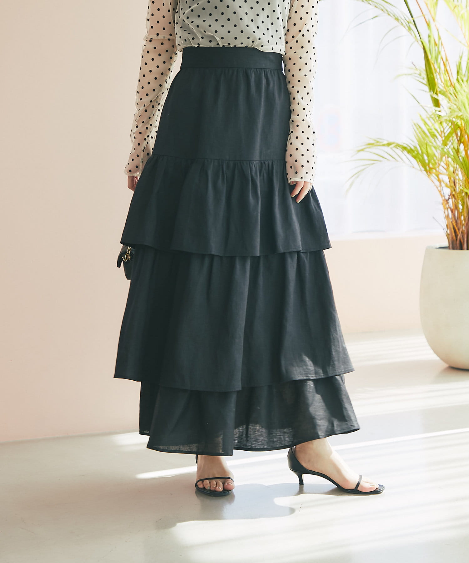 La boutique BonBon(ラブティックボンボン) 【3サイズ展開あり・大人ガーリー】リネンティアードスカート