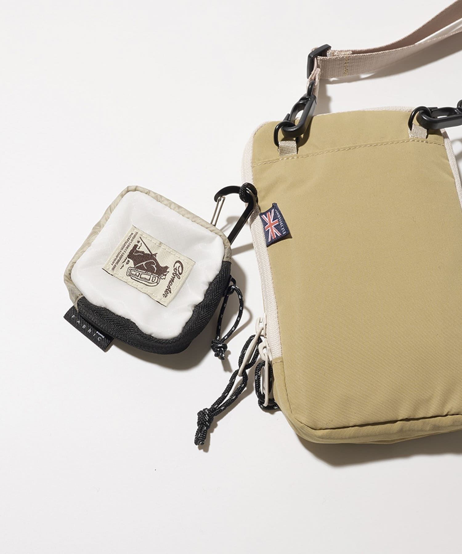 FREDY & GLOSTER(フレディ アンド グロスター) 【COBMASTER】Air WP SMARTPHONE POACH ポーチ