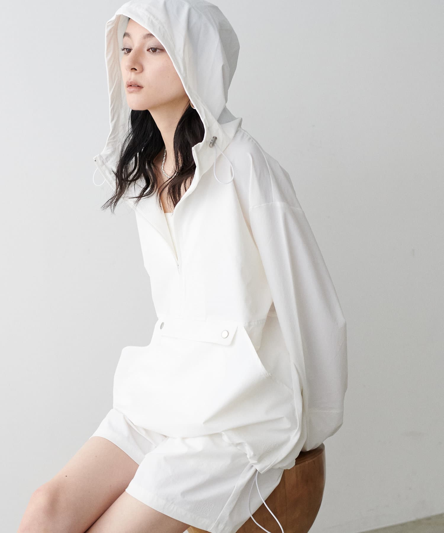 【2025SS LARUTA】フーディラッシュガード■Design機能・デザインにこだわった夏のレジャーシーンに活躍間違いなしのラッシュガード。UVカット・撥水加工で日差しから守ってくれる嬉しい機能付