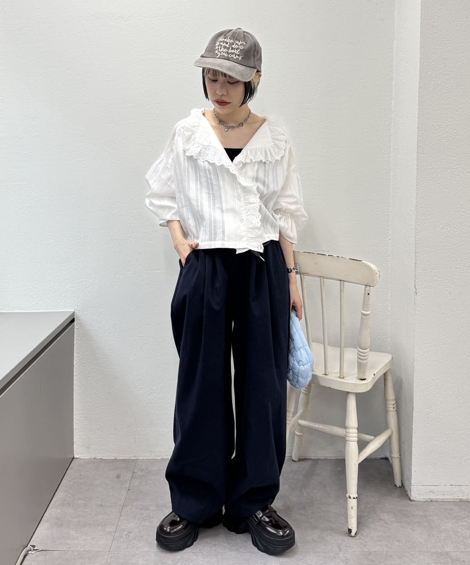 w closet(ダブルクローゼット) カラーロゴキャップ