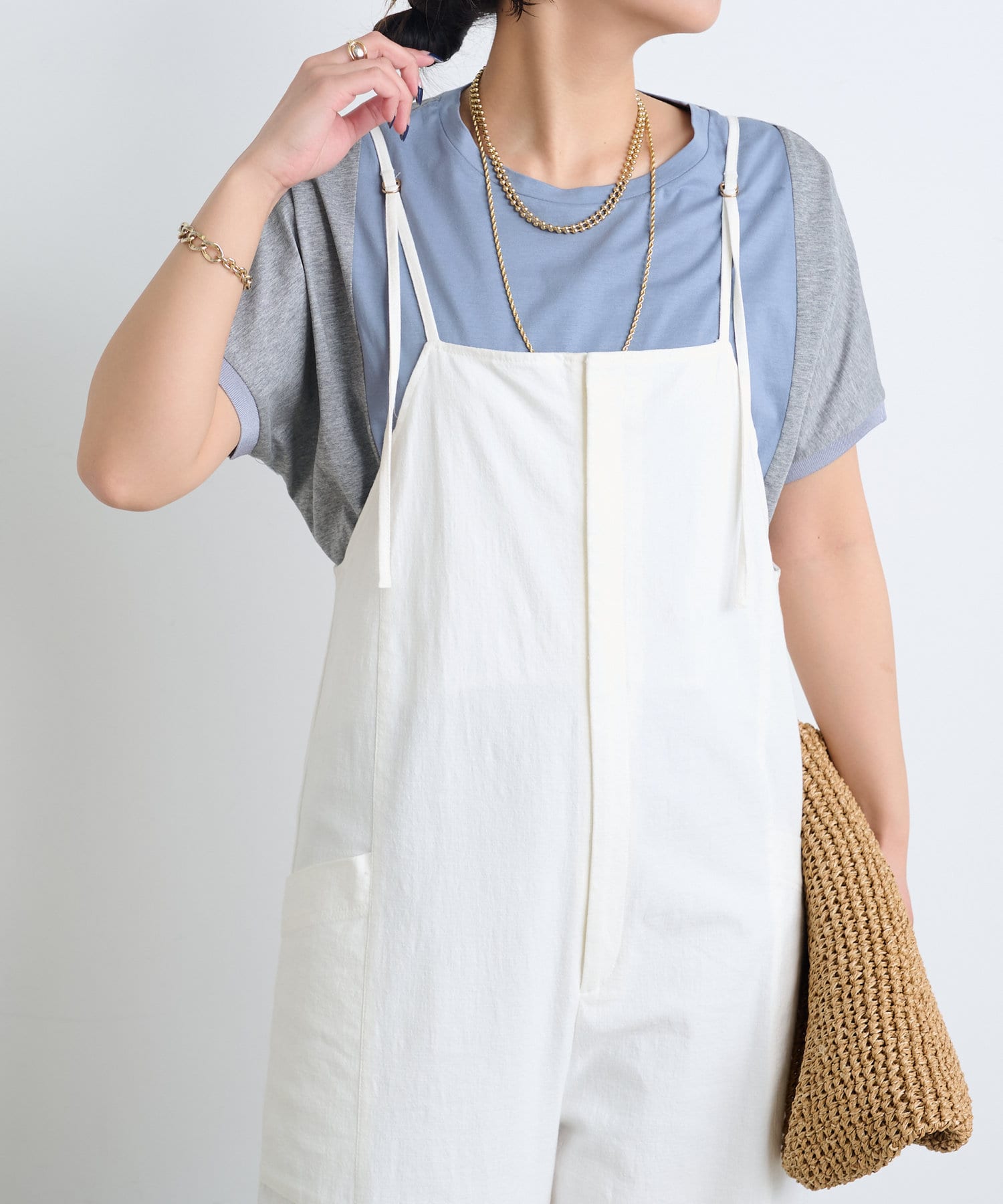 Jena　espace merveilleux(ジェナ　エスパスメルヴェイユ) 【体型カバー／1枚で決まる配色Tシャツ】バックライン配色カットソー