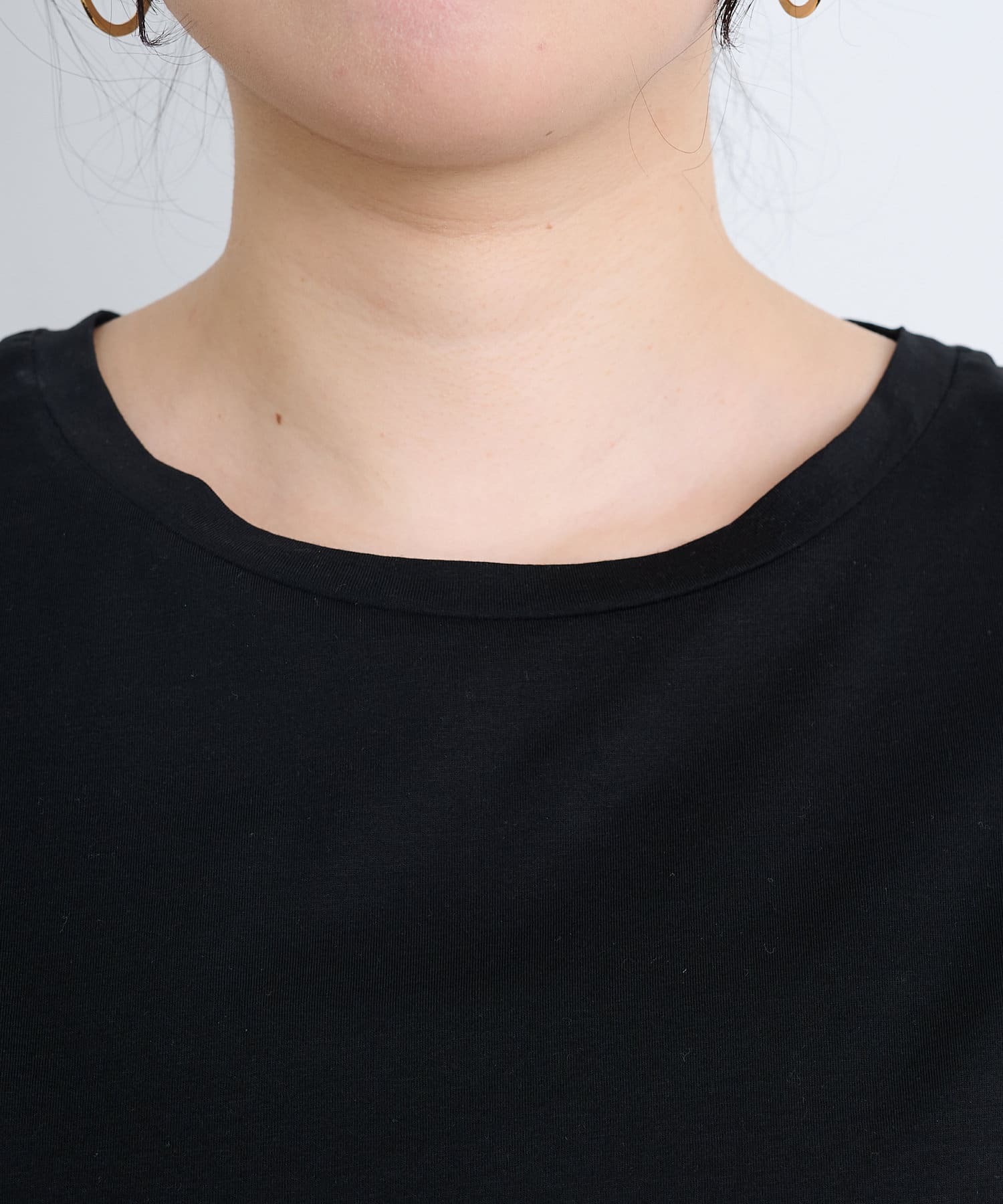 Jena　espace merveilleux(ジェナ　エスパスメルヴェイユ) 【体型カバー／1枚で決まる配色Tシャツ】バックライン配色カットソー
