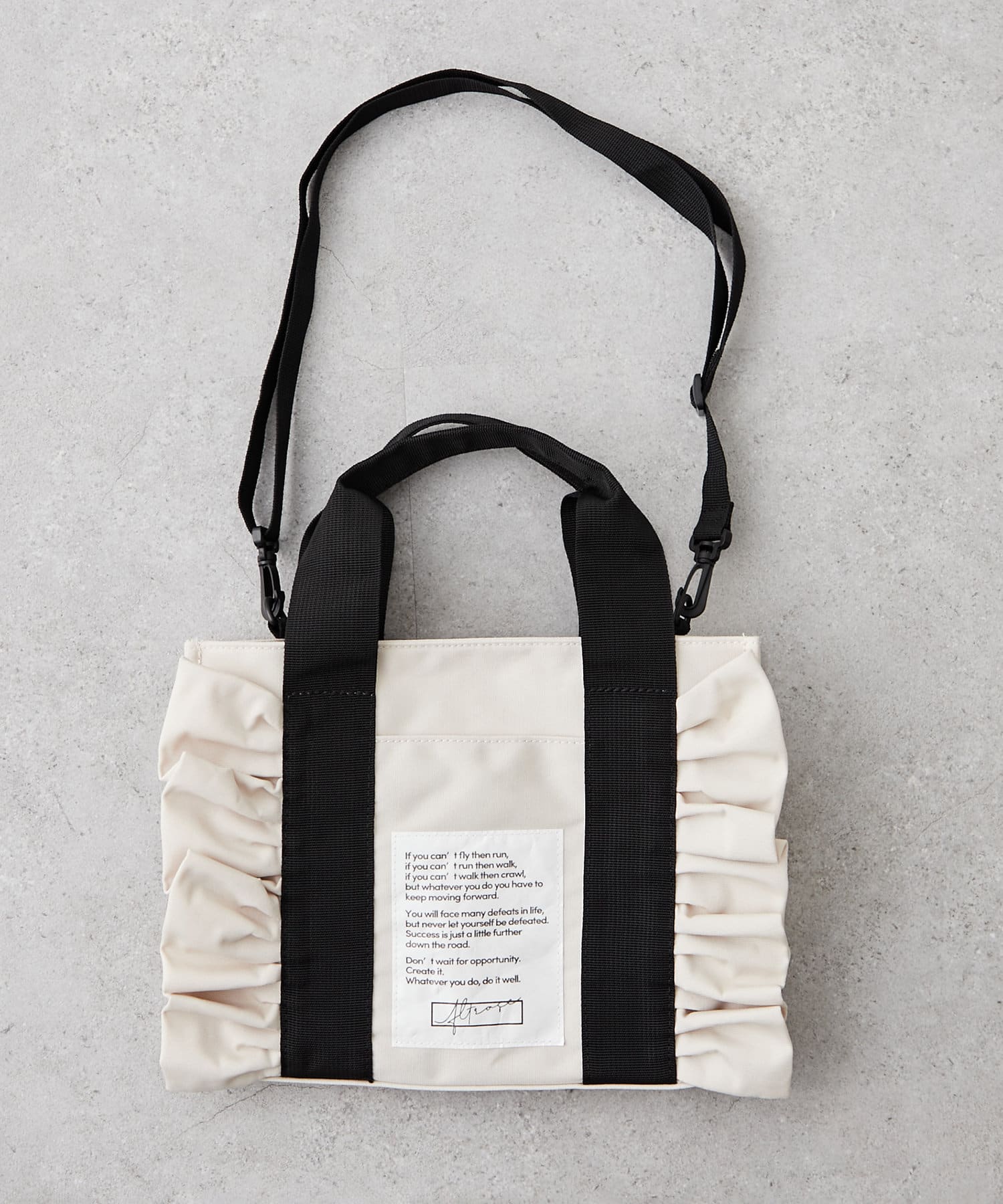 NICE CLAUP / OLIVE des OLIVE OUTLET(ナイスクラップ  / オリーブ デ オリーブ アウトレット) 【RMAF】フリル2WAYトートバッグ