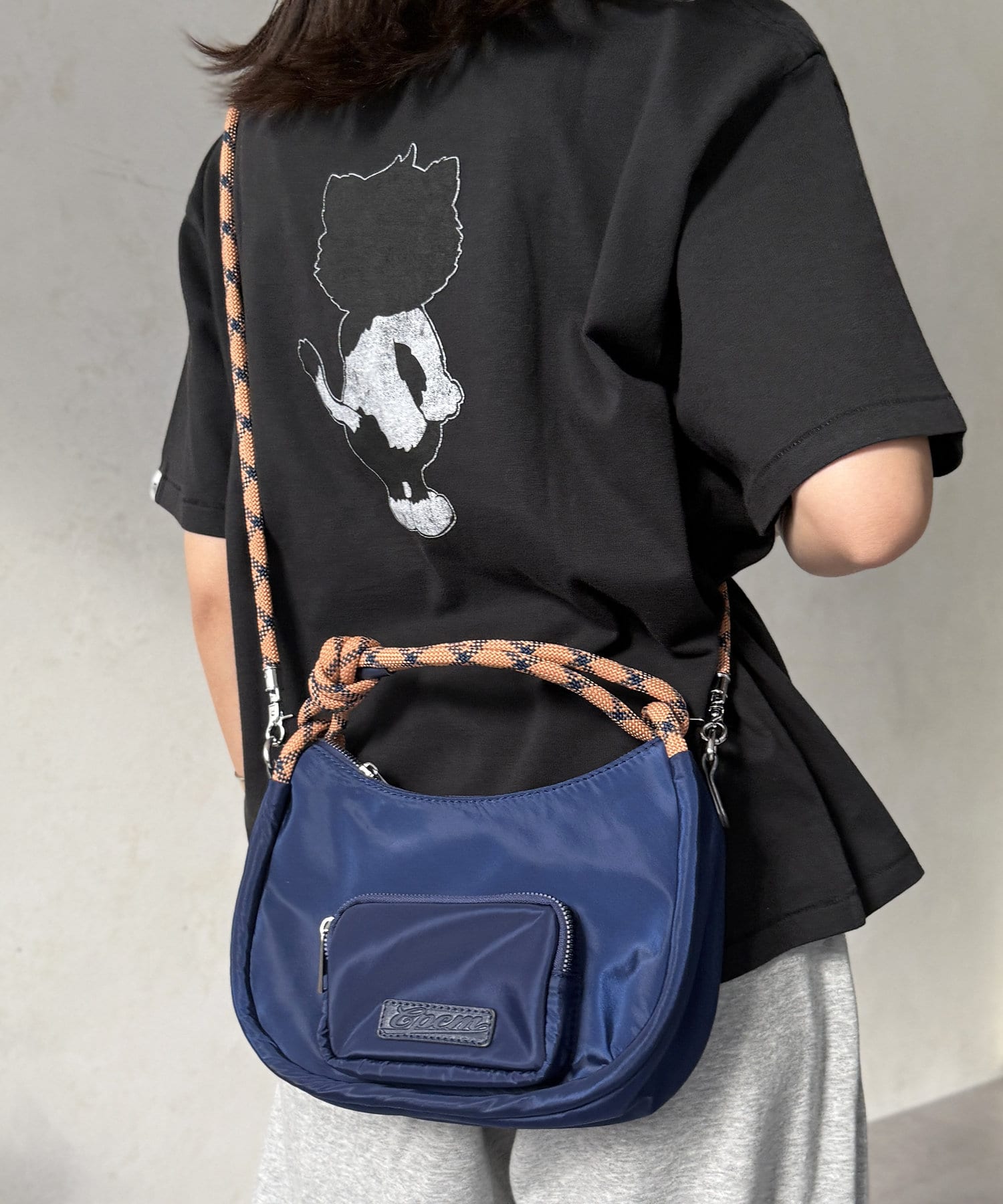 CPCM(シーピーシーエム) ムーン型ロープハンドルバッグ