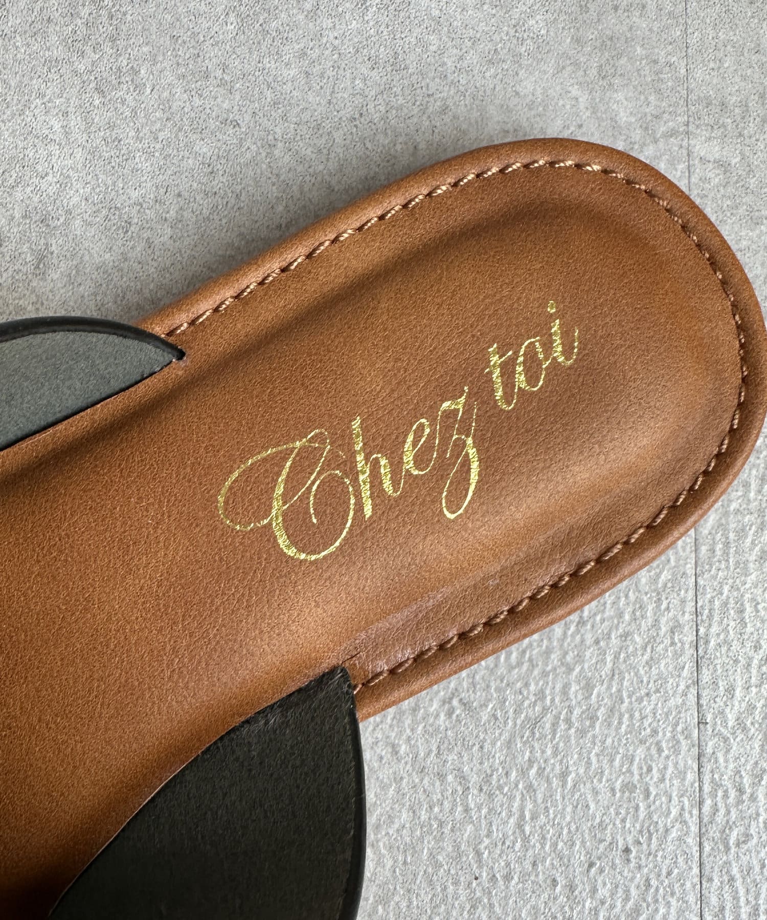 Chez toi(シェトワ) フリットフラットサンダル