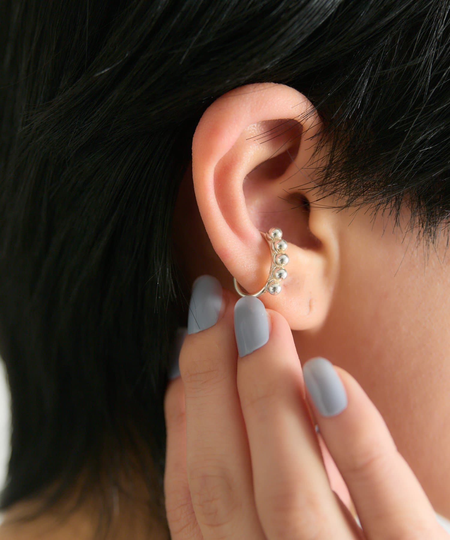 ear PAPILLONNER(イア パピヨネ) 《スターリングシルバー使用》ボールラインイヤーカフ