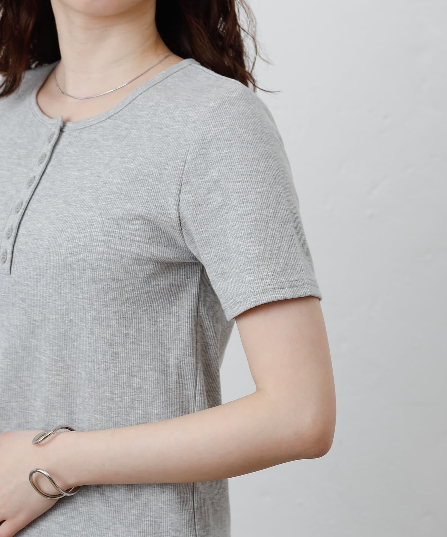 COLONY 2139(コロニー トゥーワンスリーナイン) 【WEB限定】ヘンリーネックテレコハーフスリーブTシャツ