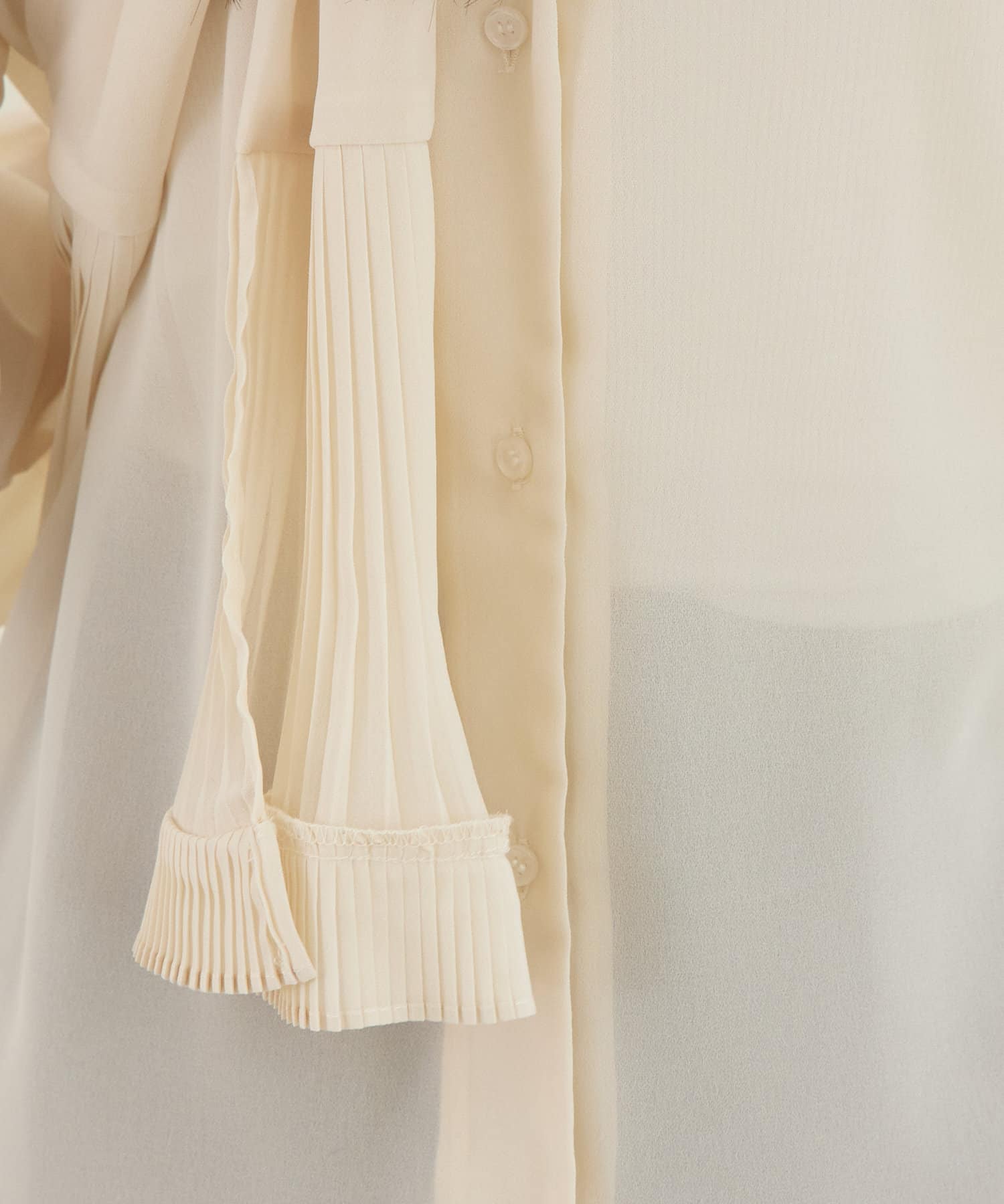 OUTLET(アウトレット) 【mystic】プリーツボウタイブラウス