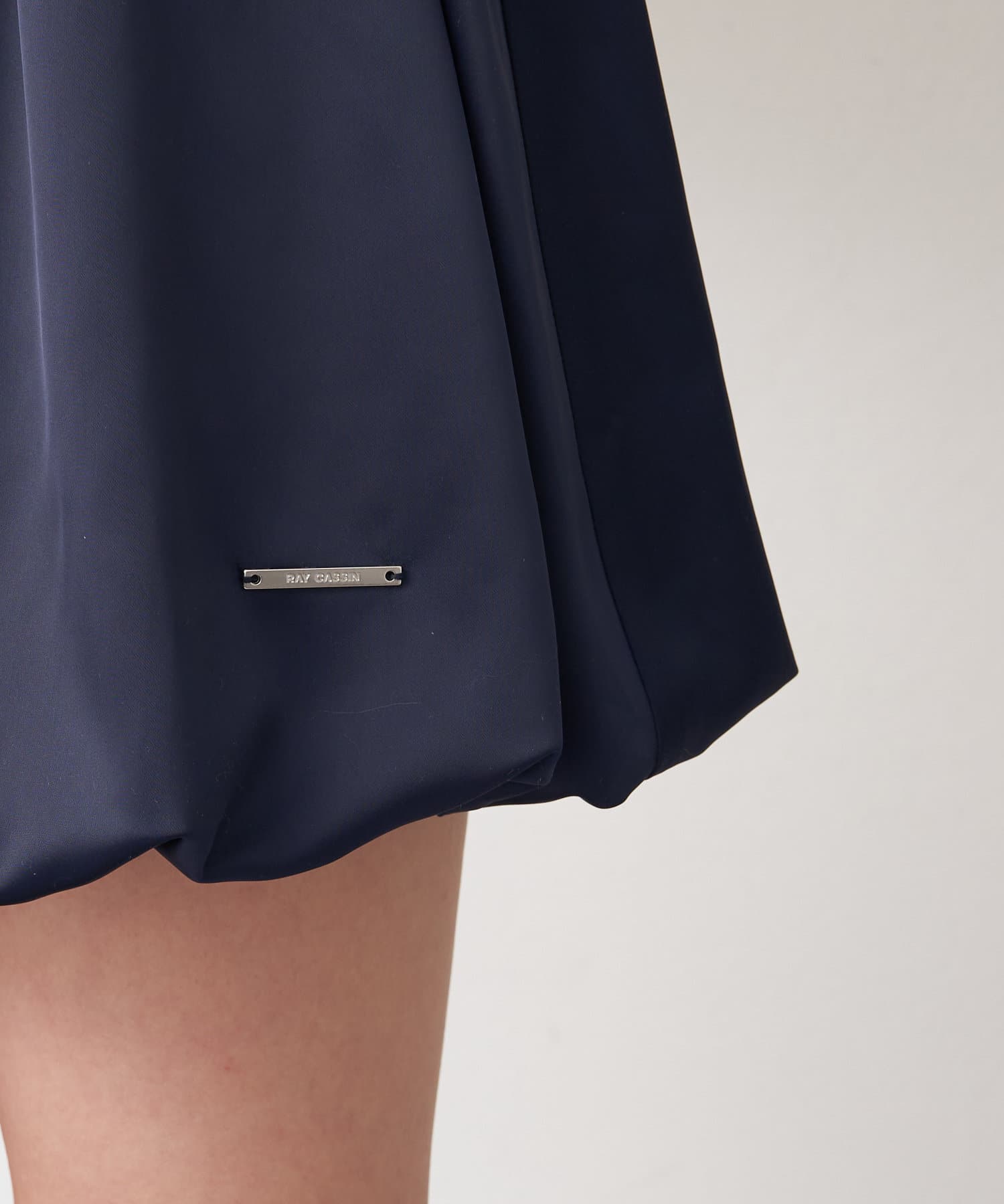 OUTLET(アウトレット) 【RAY CASSIN】サテンバルーンミニスカート