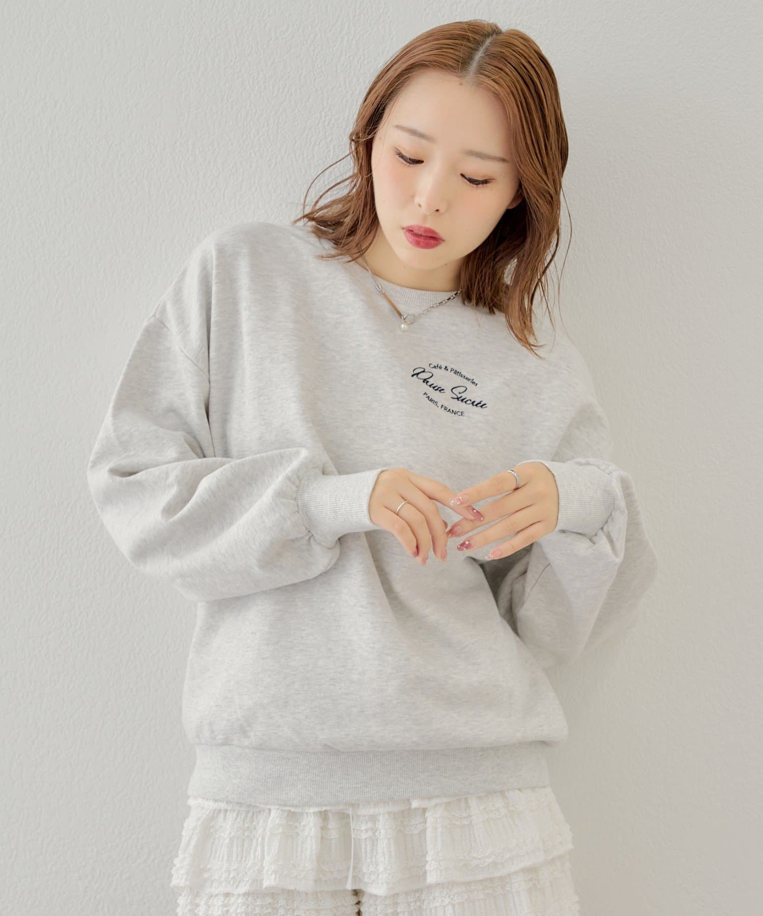 OUTLET(アウトレット) 【Chico】胸刺繍ロゴスウェット