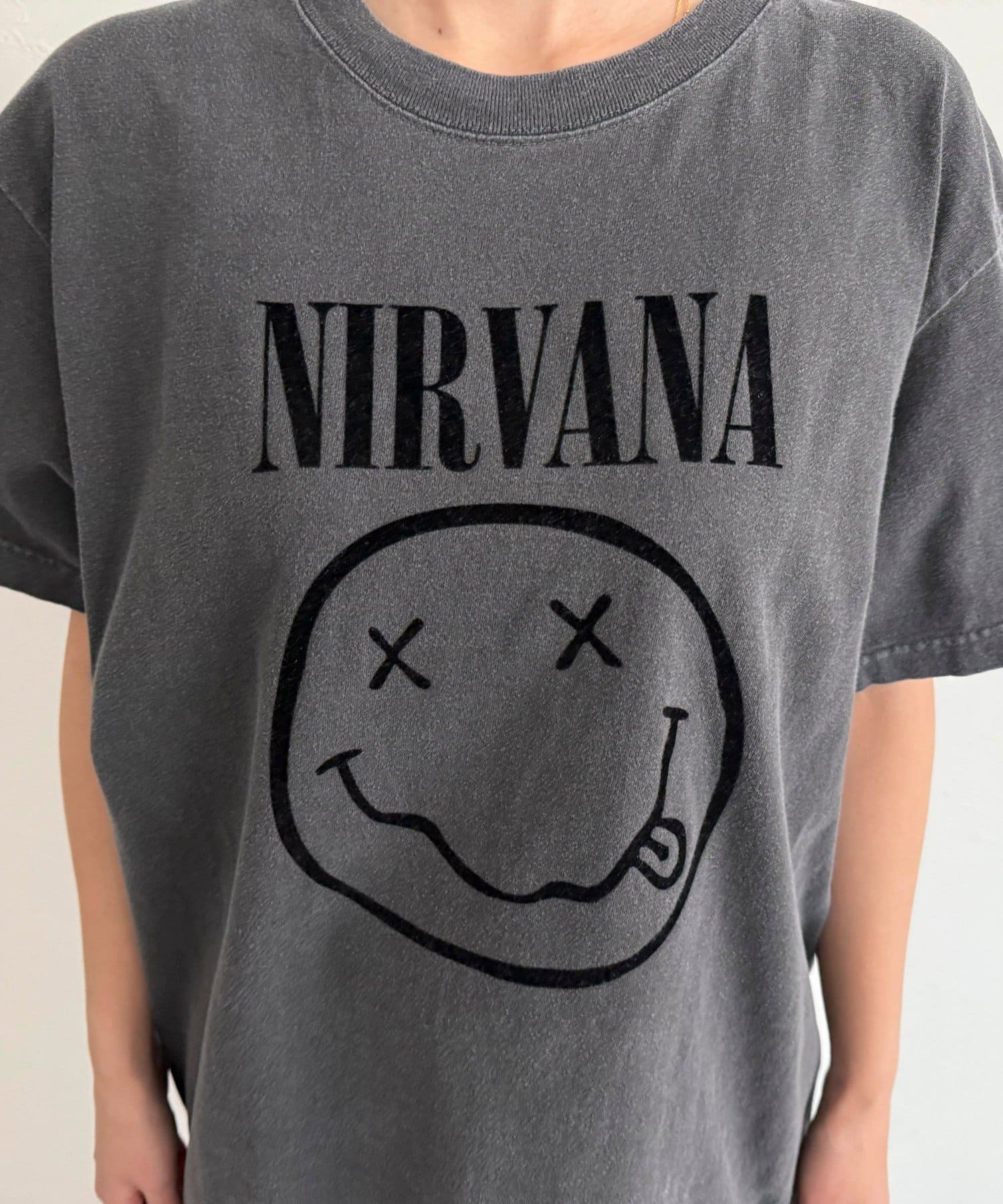 FREDY & GLOSTER(フレディ アンド グロスター) 【GOOD ROCK SPEED】NIRVANAフロッキープリント半袖Tシャツ
