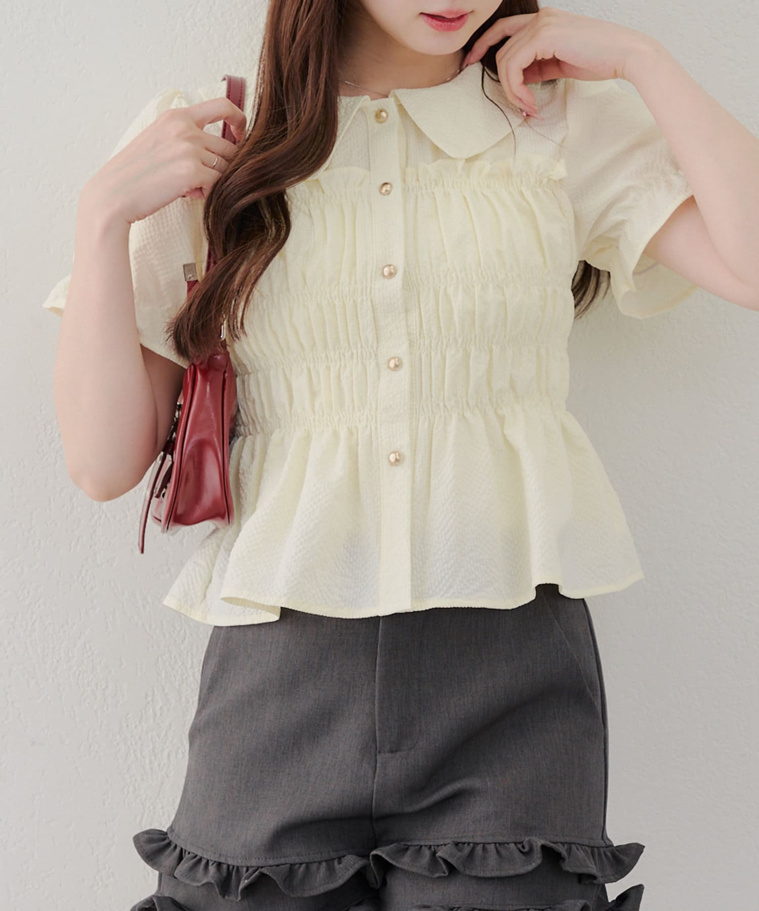 2025【ANOTHER BRANCH OLIVE des OLIVE(アナザーブランチオリーブデオリーブ)】トレンド韓国ガーリーコーデに♪シャーリング衿付ブラウス■ デザイン・韓国ガーリーになれるシ