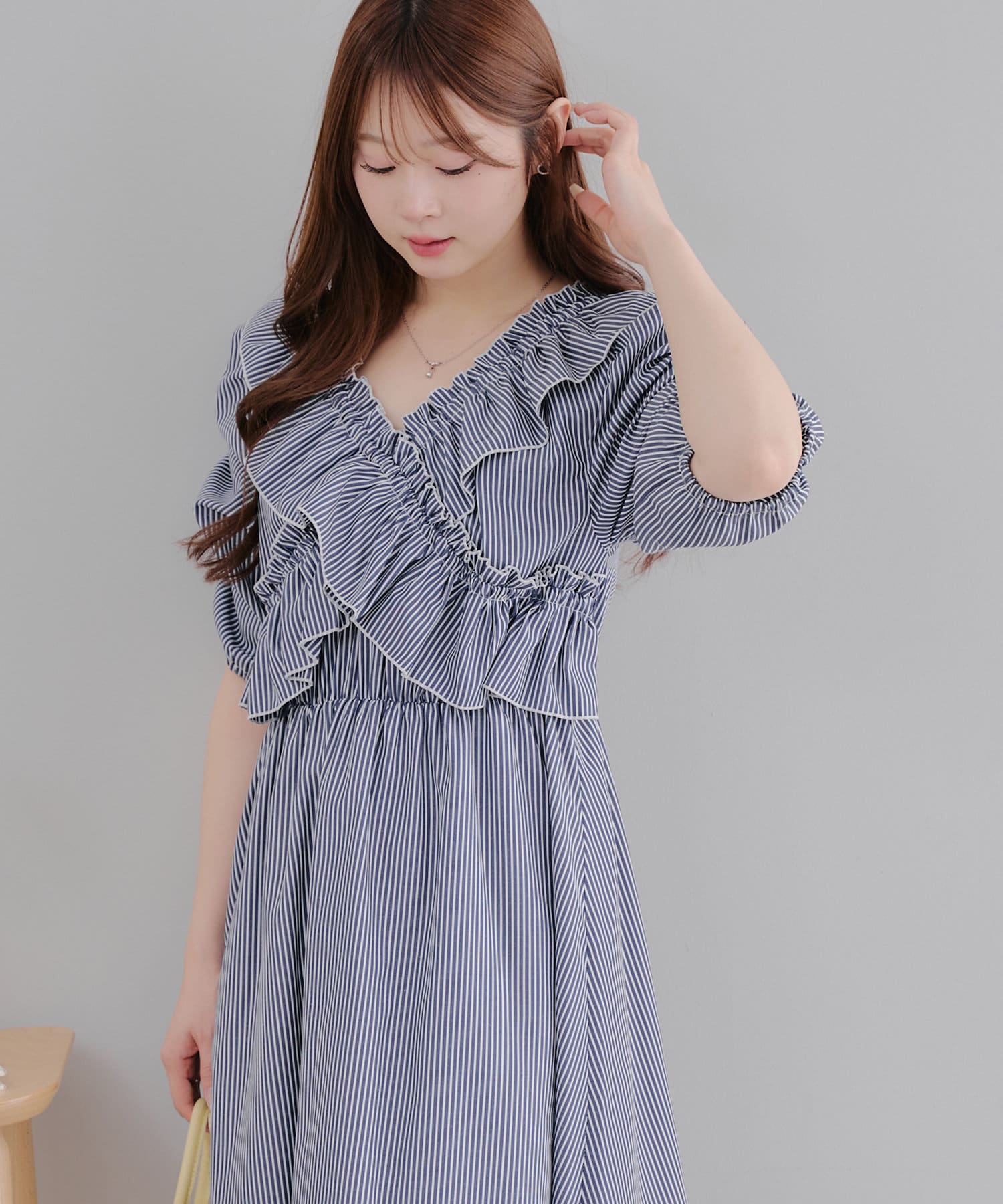 NICE CLAUP / OLIVE des OLIVE OUTLET(ナイスクラップ  / オリーブ デ オリーブ アウトレット) 【一枚でレディなきこなしに】クロス衿ワンピ